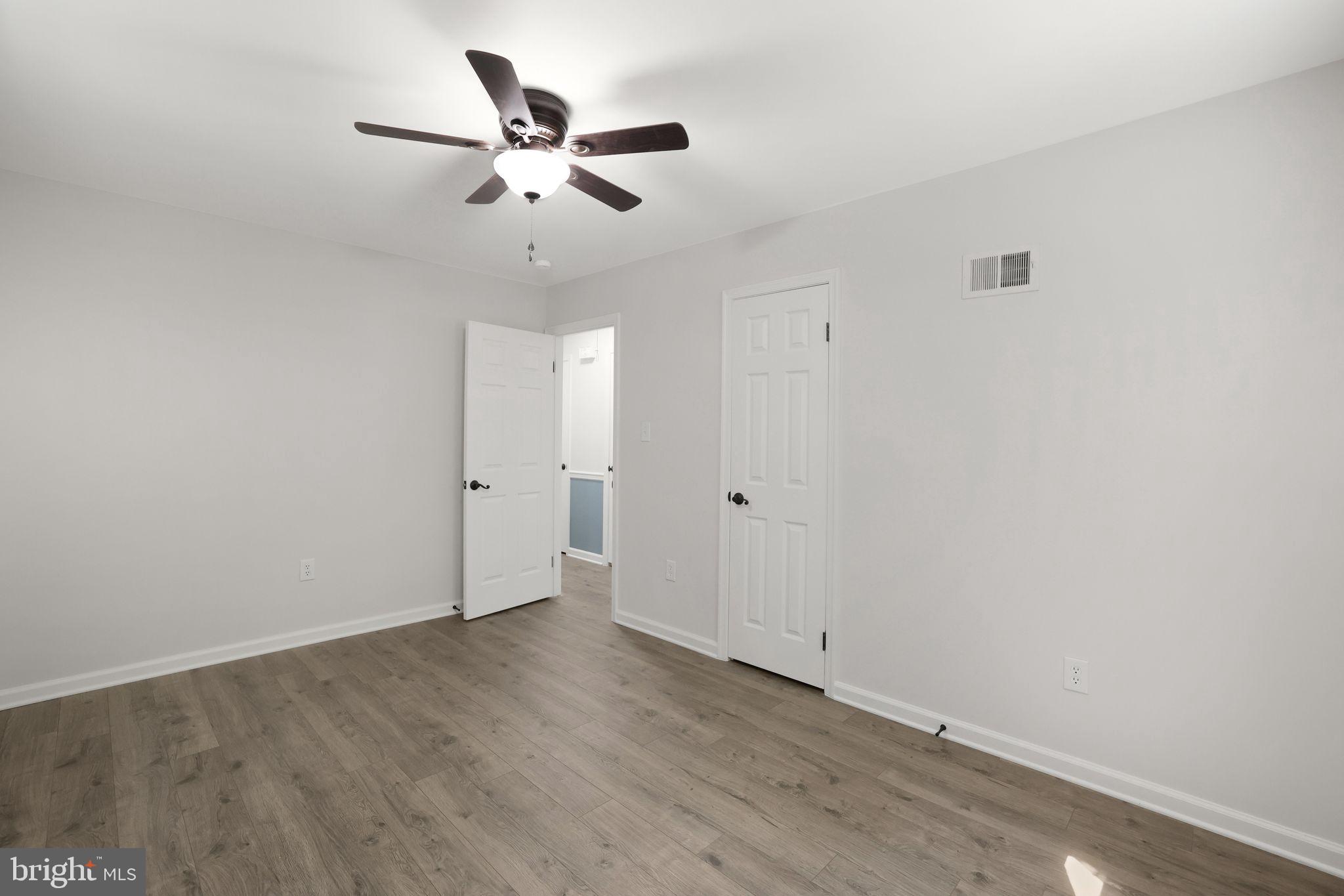 DALE CITY - Residential