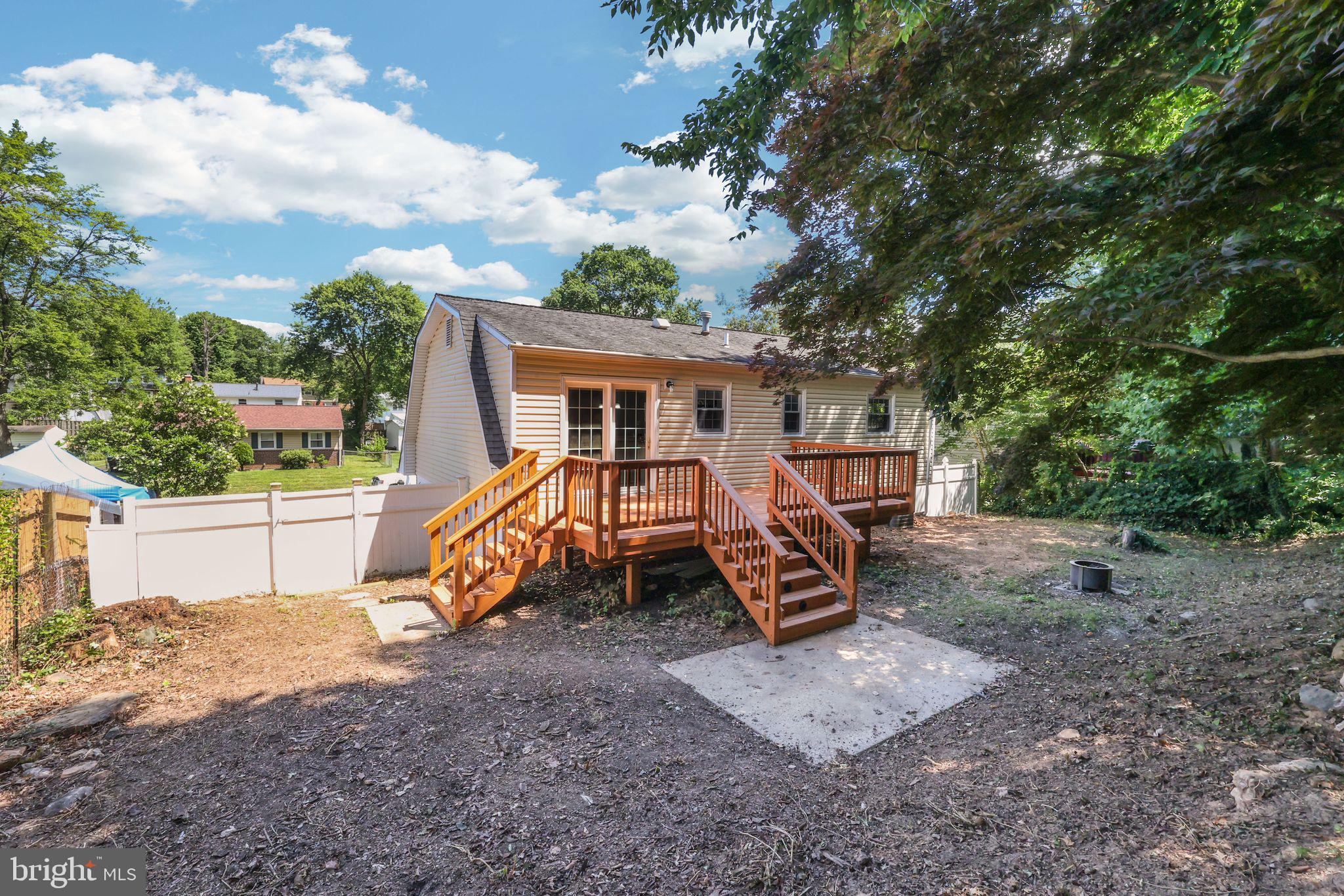 DALE CITY - Residential