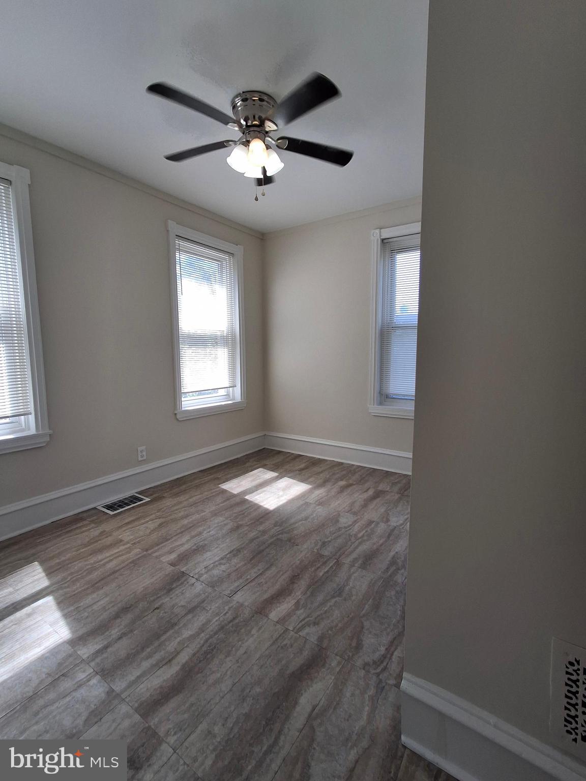 PHILADELPHIA - Residential Lease