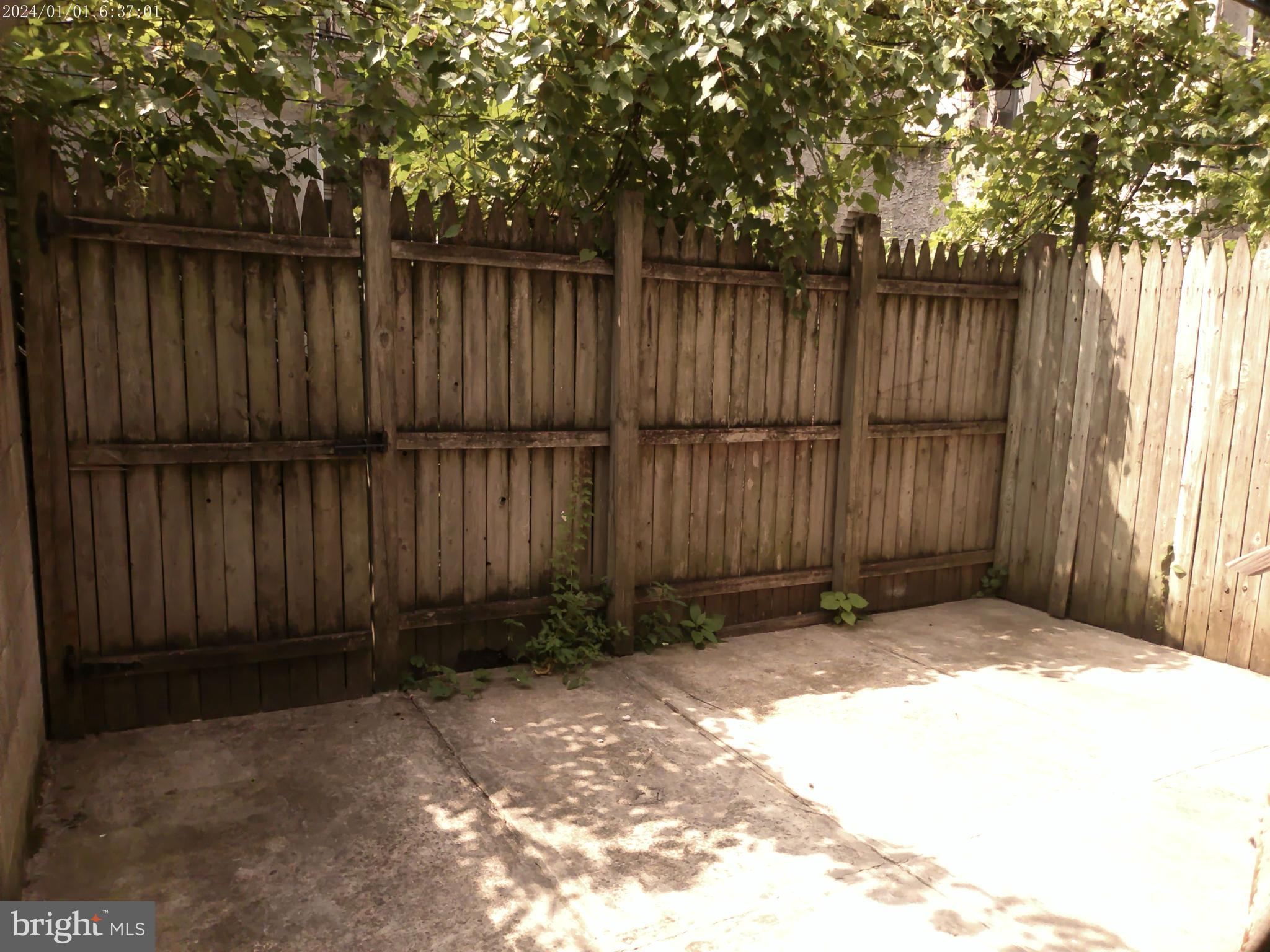PHILADELPHIA - Residential Lease