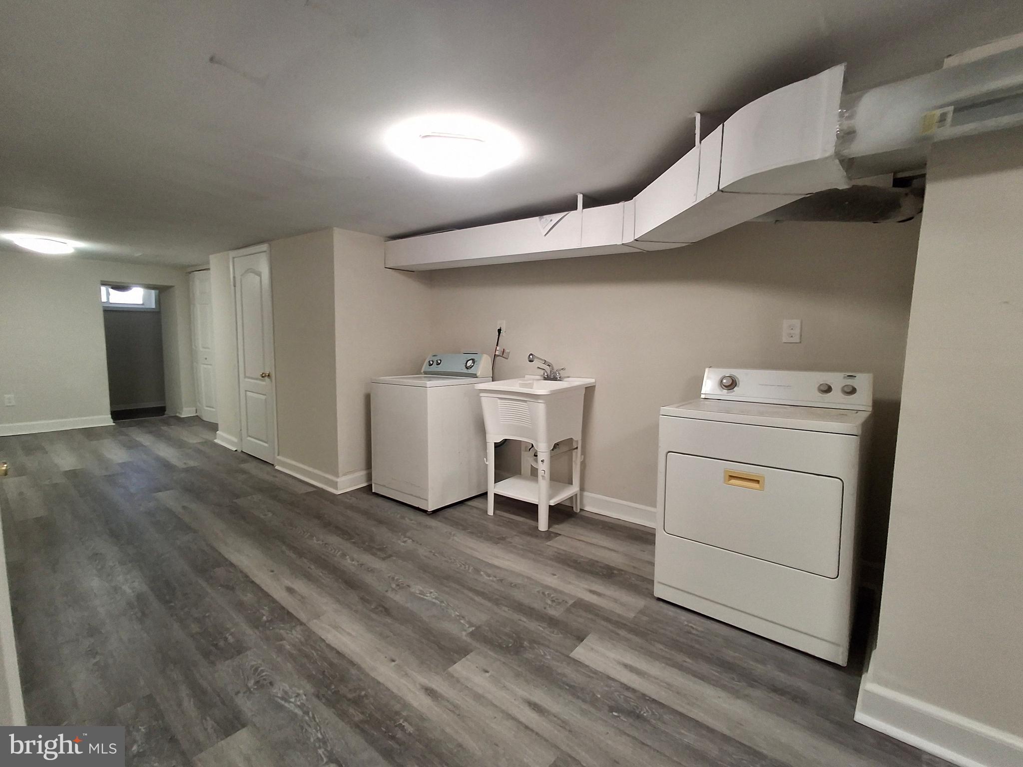 PHILADELPHIA - Residential Lease