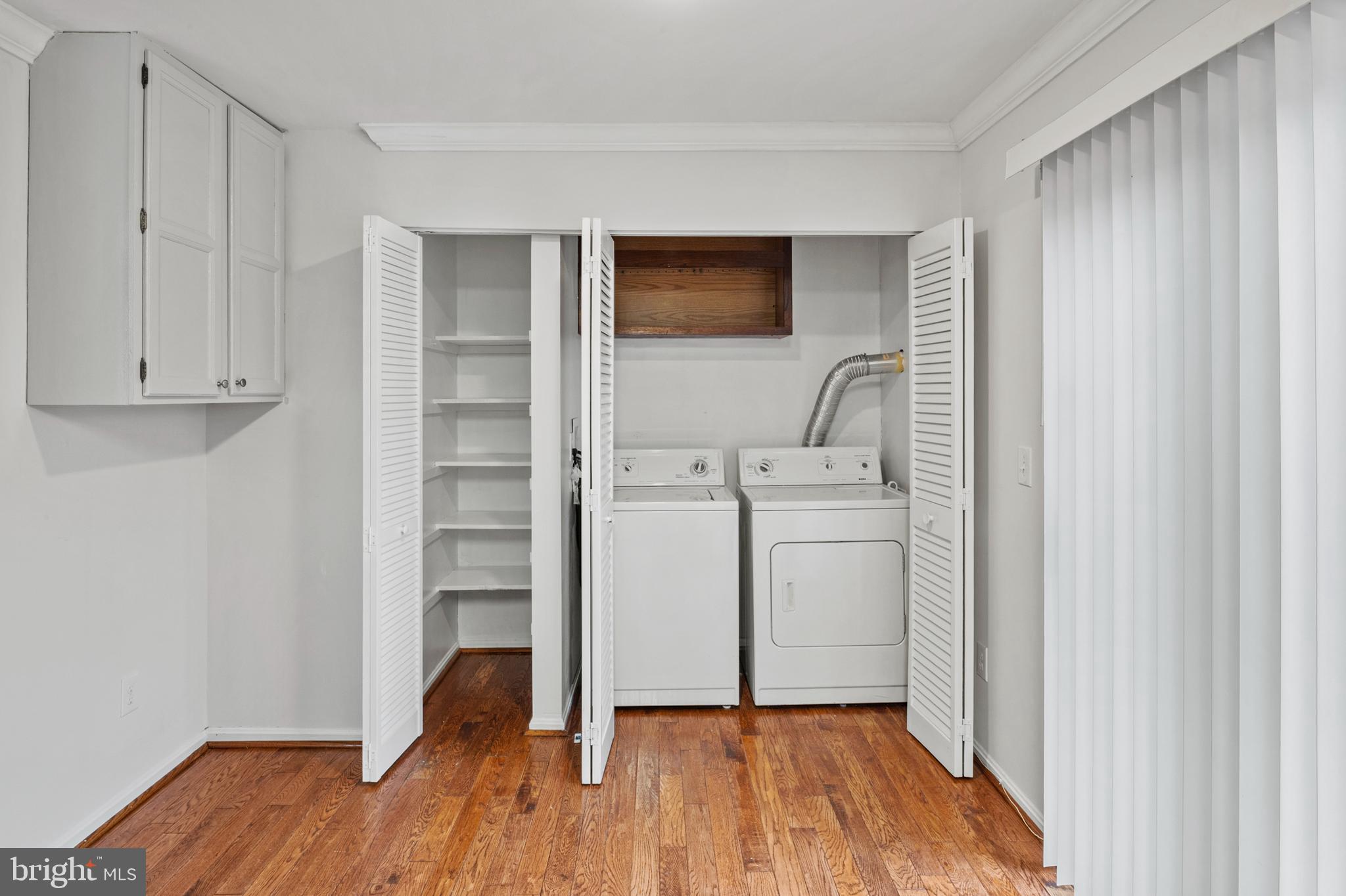 WOODSTREAM EAST PLAT NIN - Residential