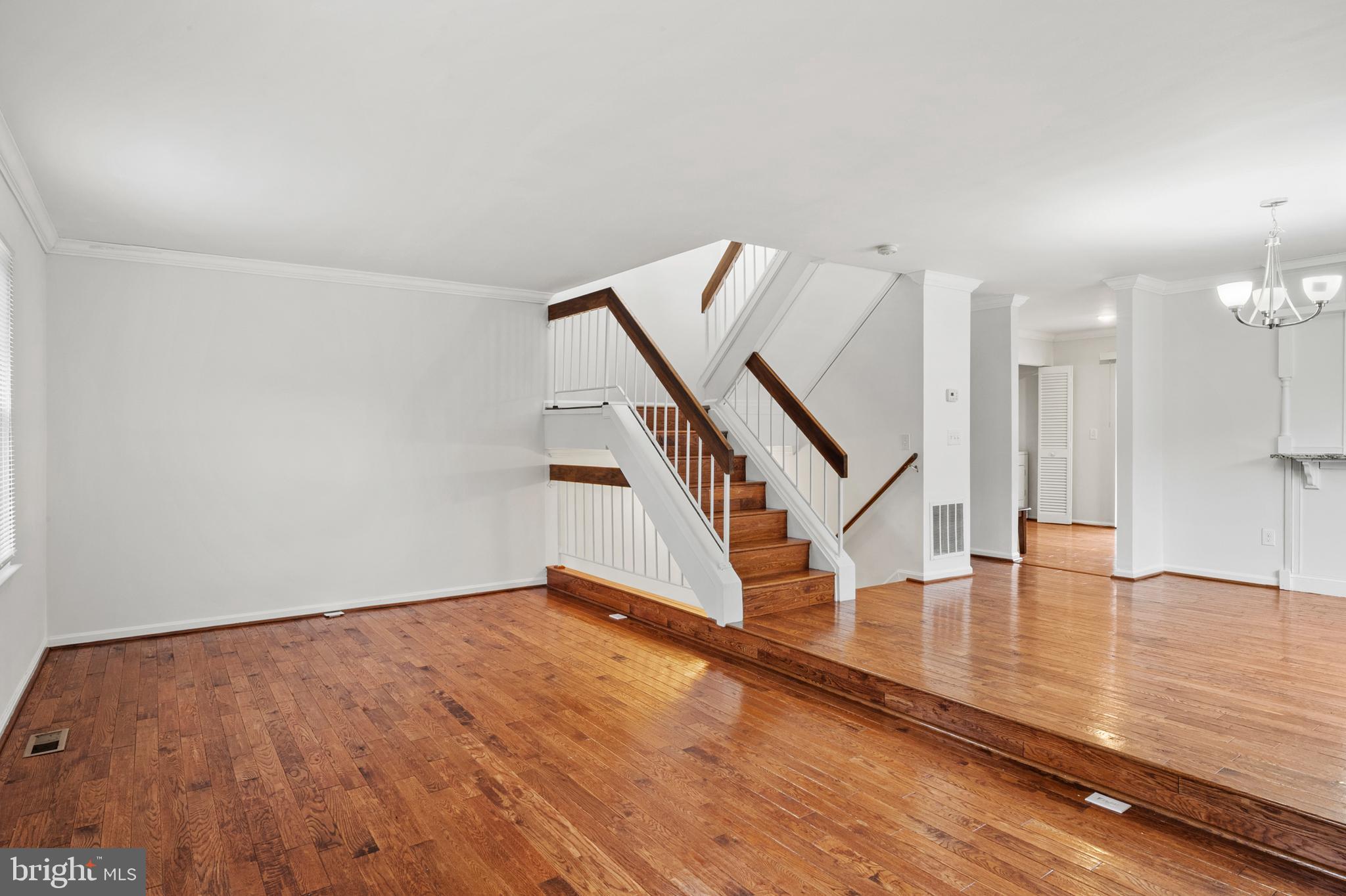 WOODSTREAM EAST PLAT NIN - Residential