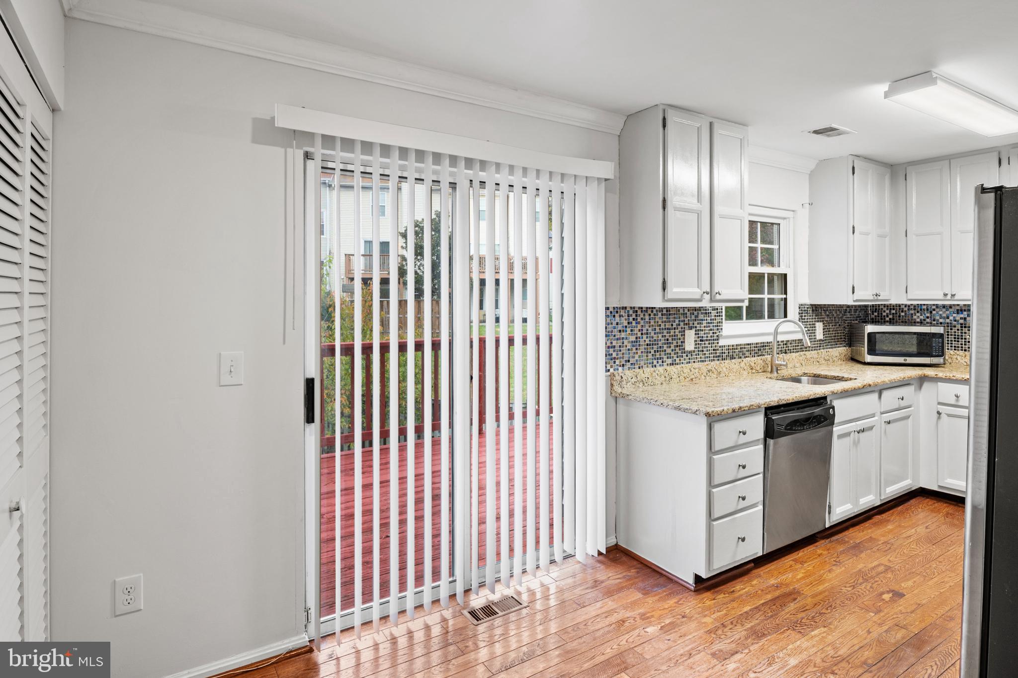 WOODSTREAM EAST PLAT NIN - Residential