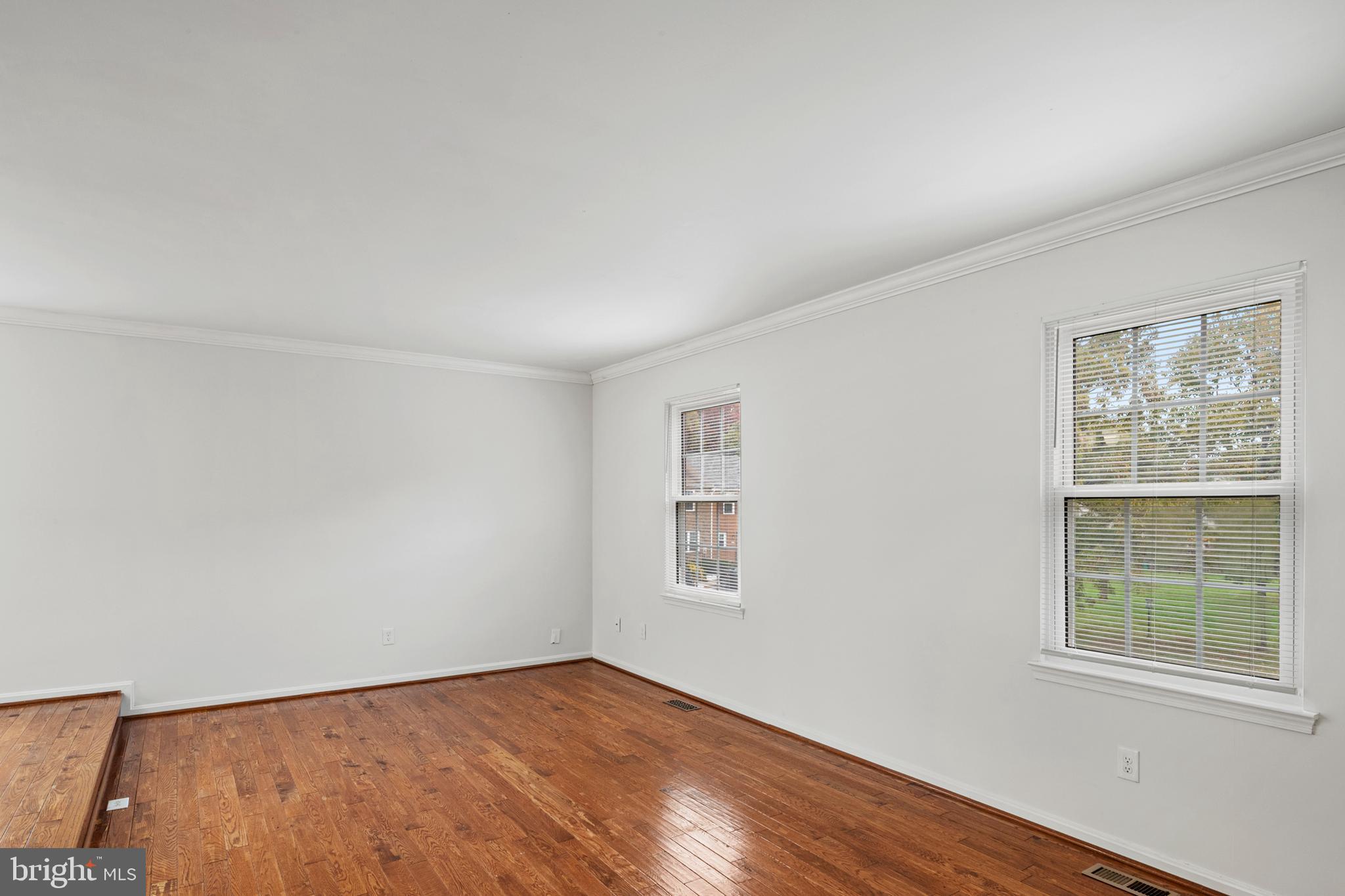 WOODSTREAM EAST PLAT NIN - Residential