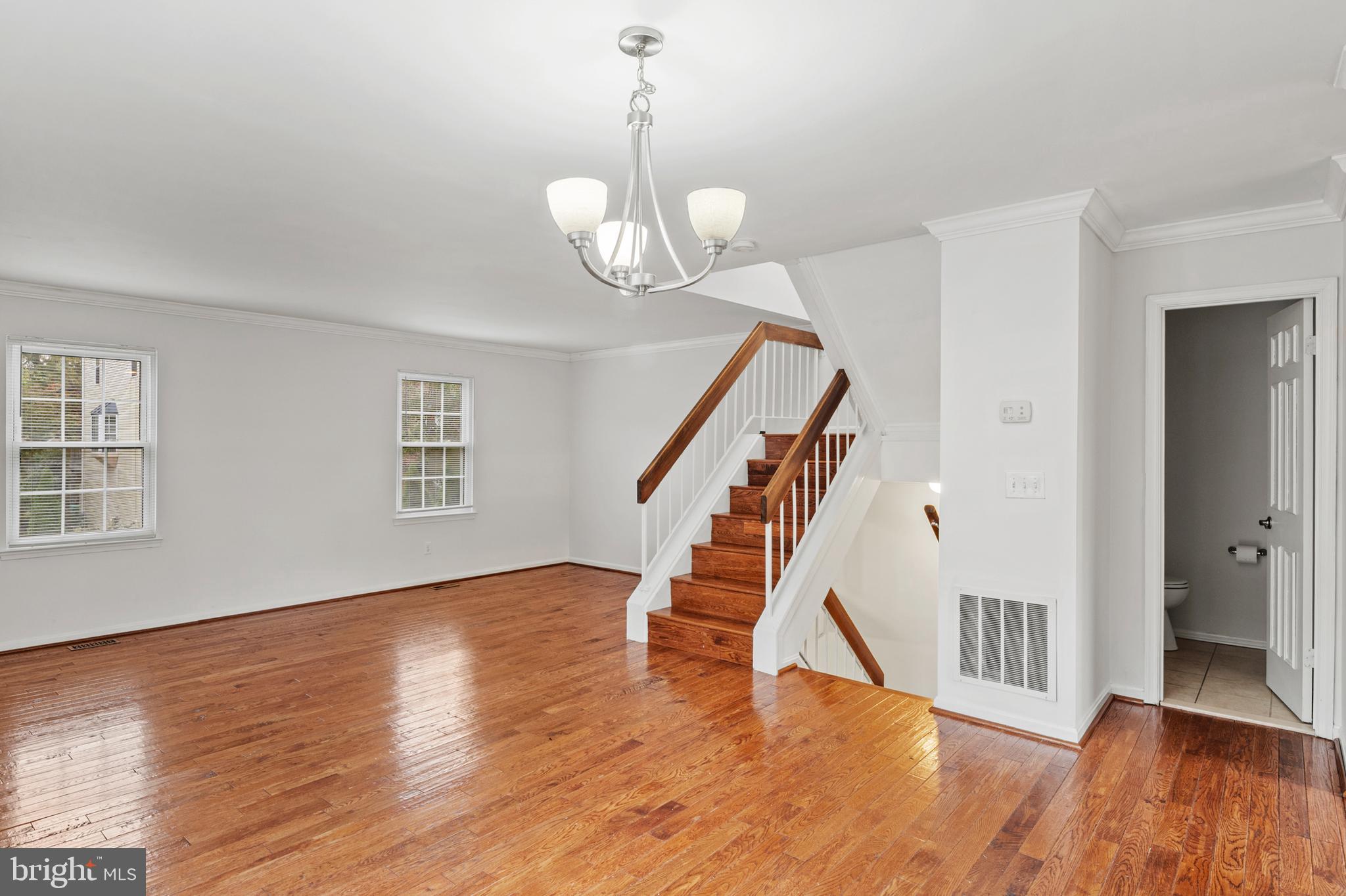 WOODSTREAM EAST PLAT NIN - Residential