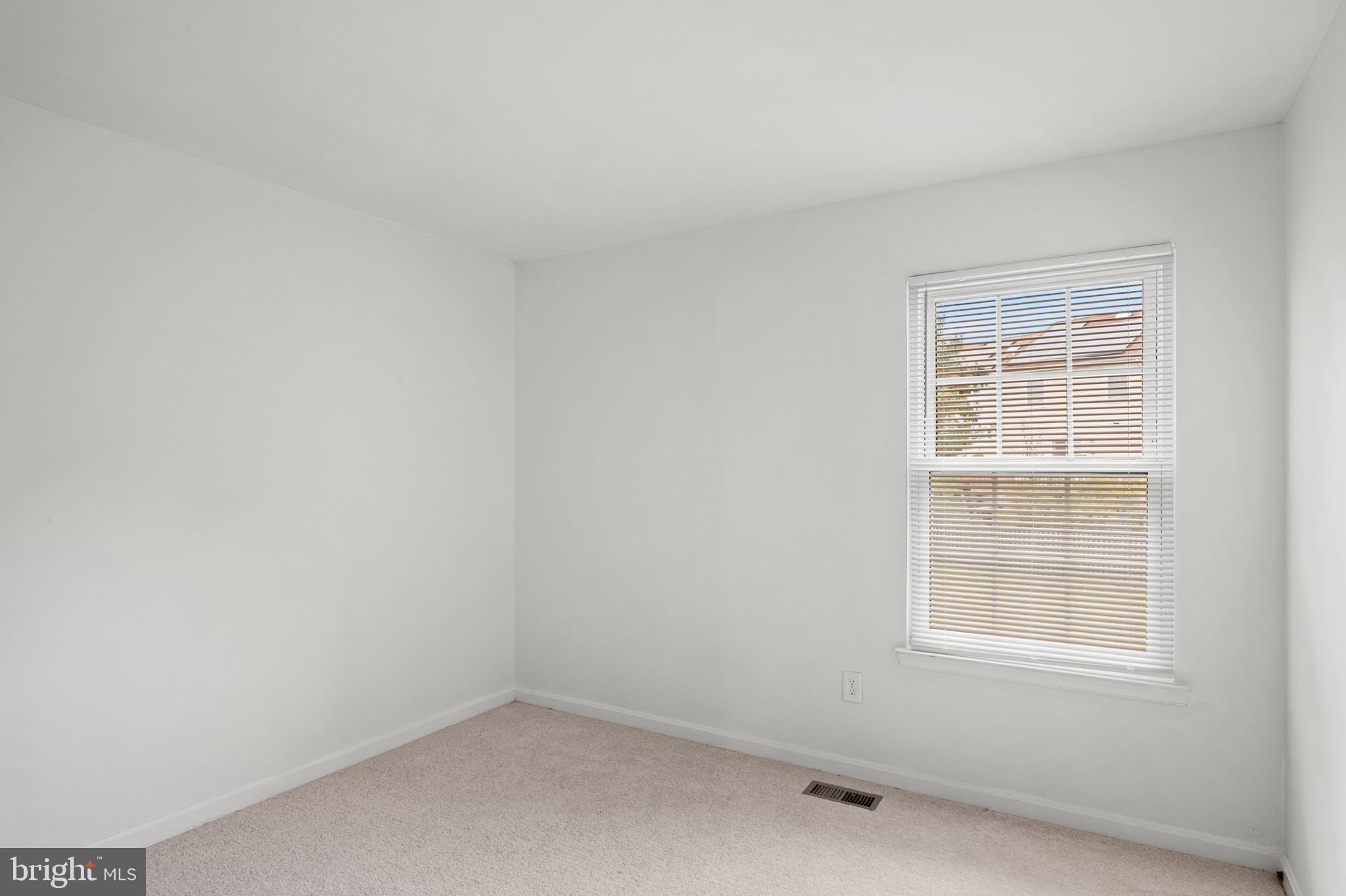 WOODSTREAM EAST PLAT NIN - Residential