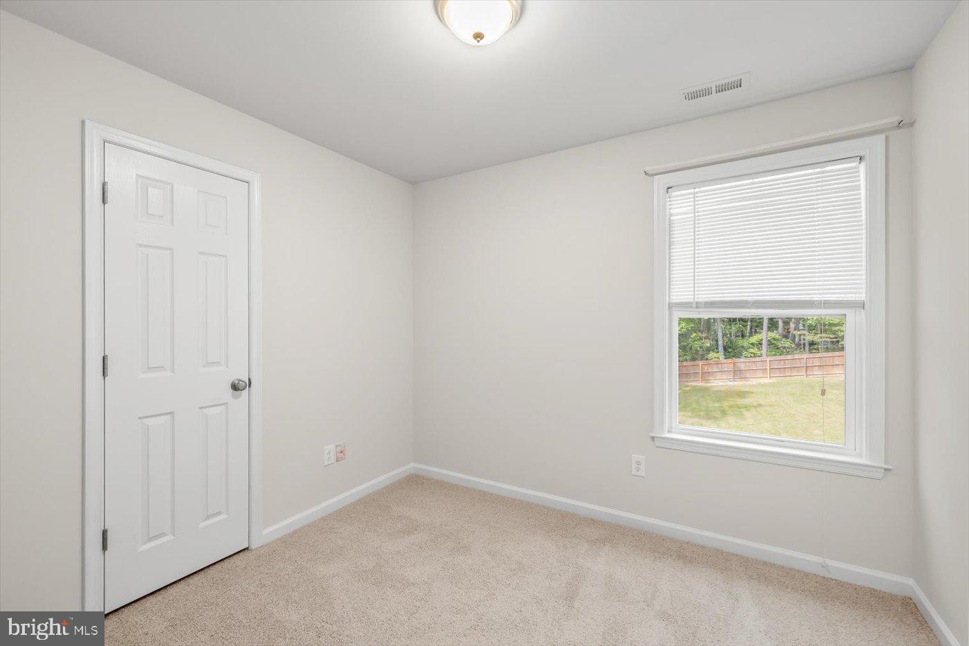 LAKE WILDERNESS - Residential