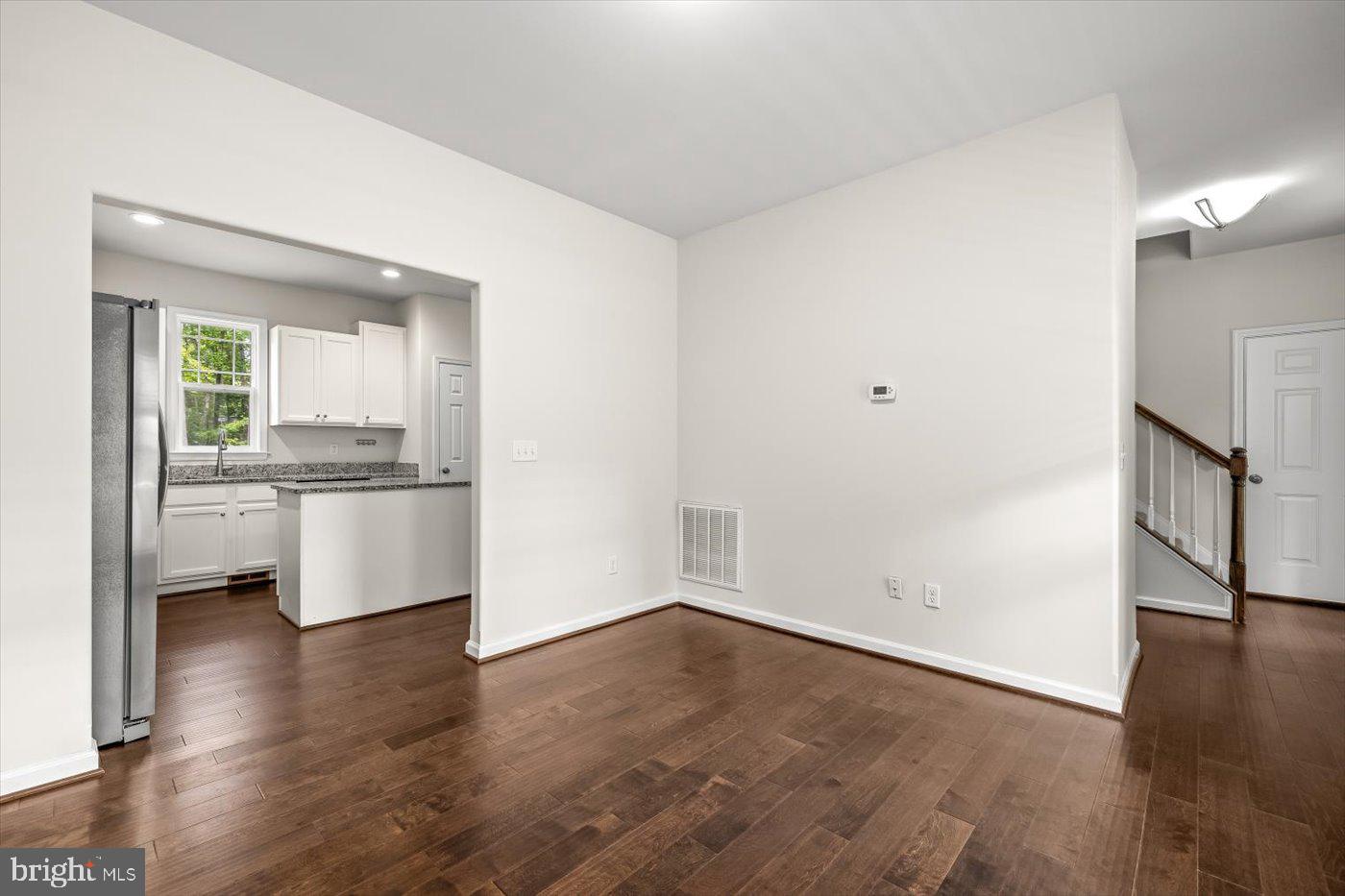 LAKE WILDERNESS - Residential