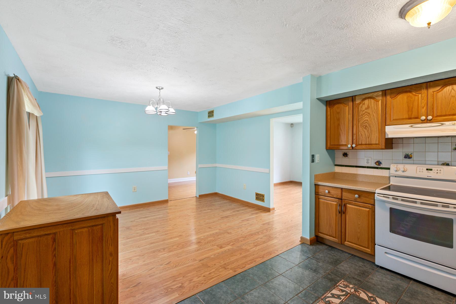 NORTHVIEW AT LAKE VILLAGE - Residential