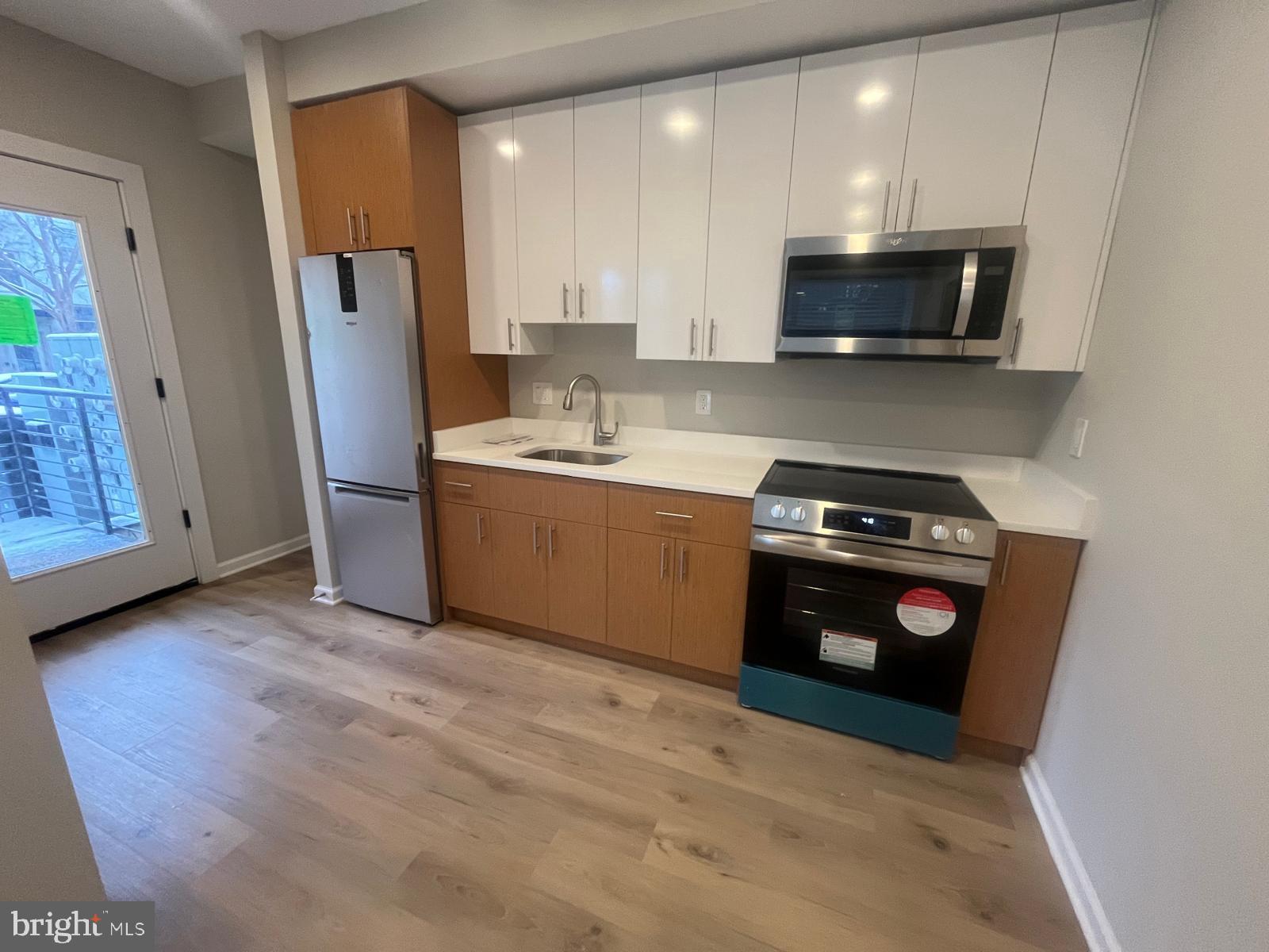 CAPITOL HILL EAST - Residential