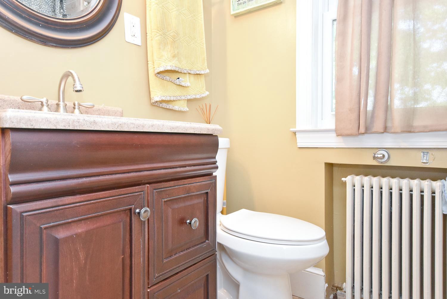 HILL CREST - Residential Lease