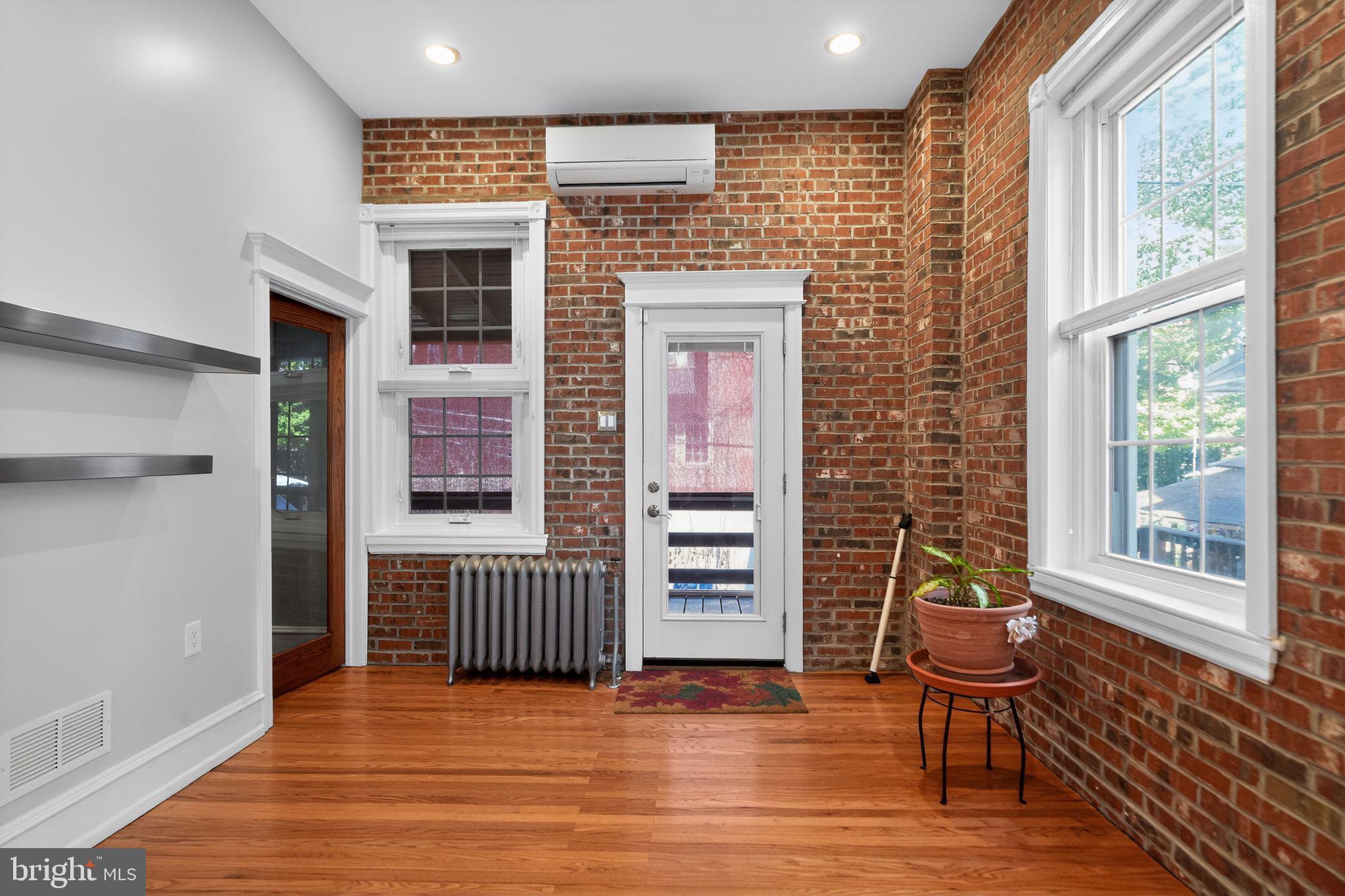 WEST PHILADELPHIA - Residential