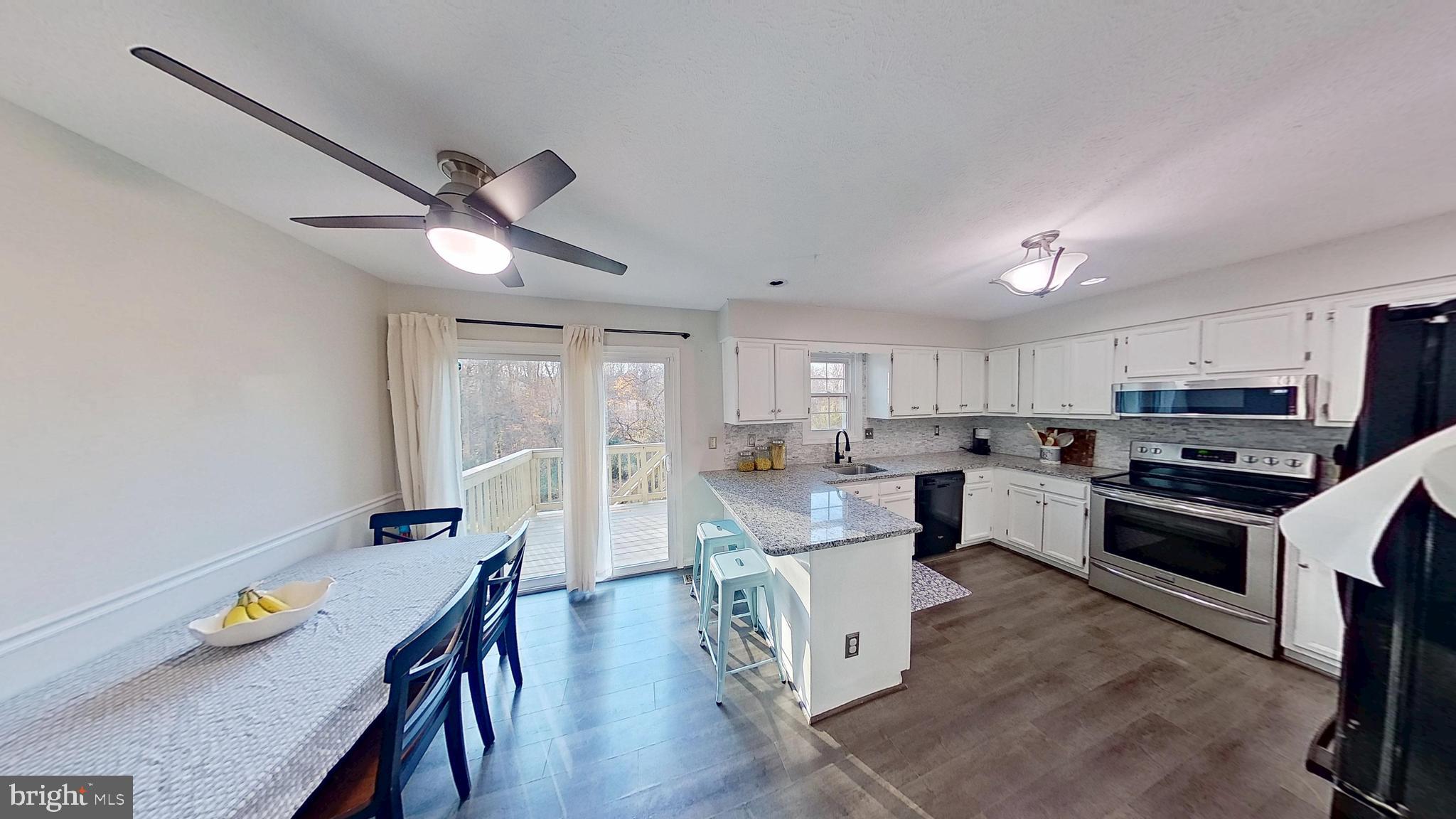 CHARLESTON TERRACE - Residential