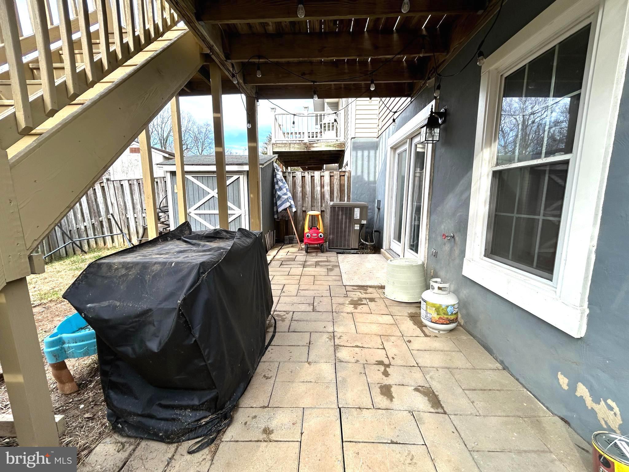 CHARLESTON TERRACE - Residential