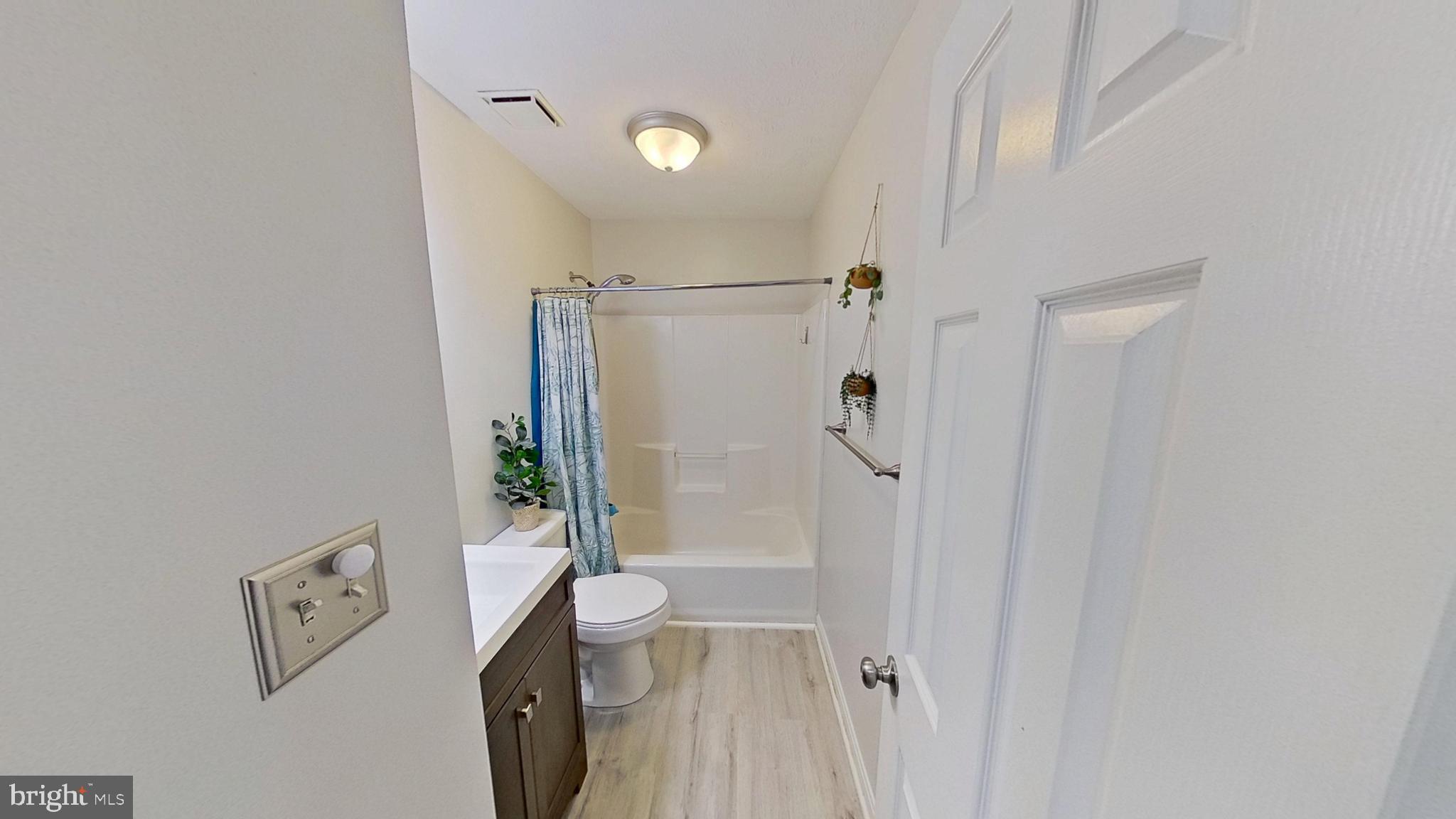 CHARLESTON TERRACE - Residential