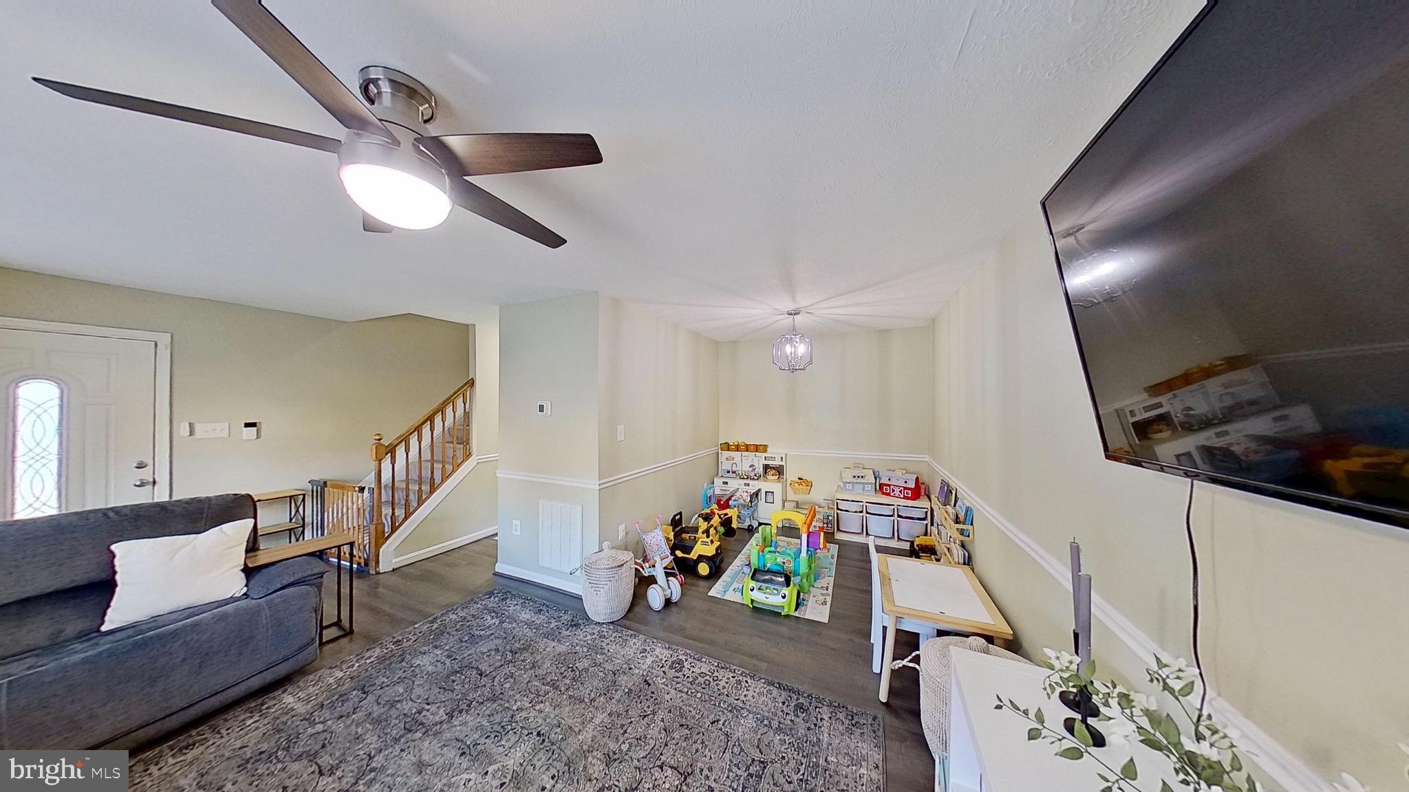 CHARLESTON TERRACE - Residential