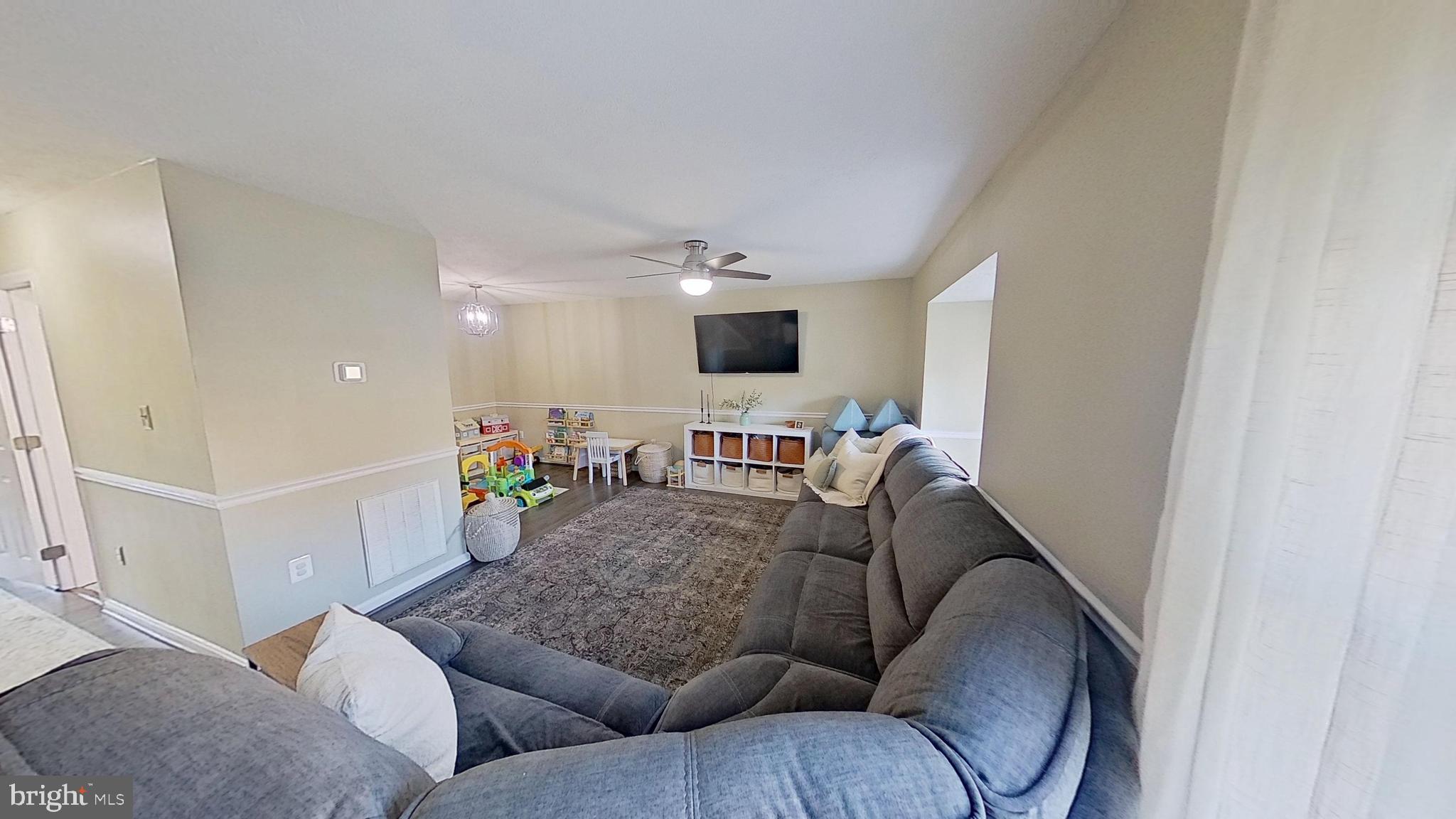 CHARLESTON TERRACE - Residential