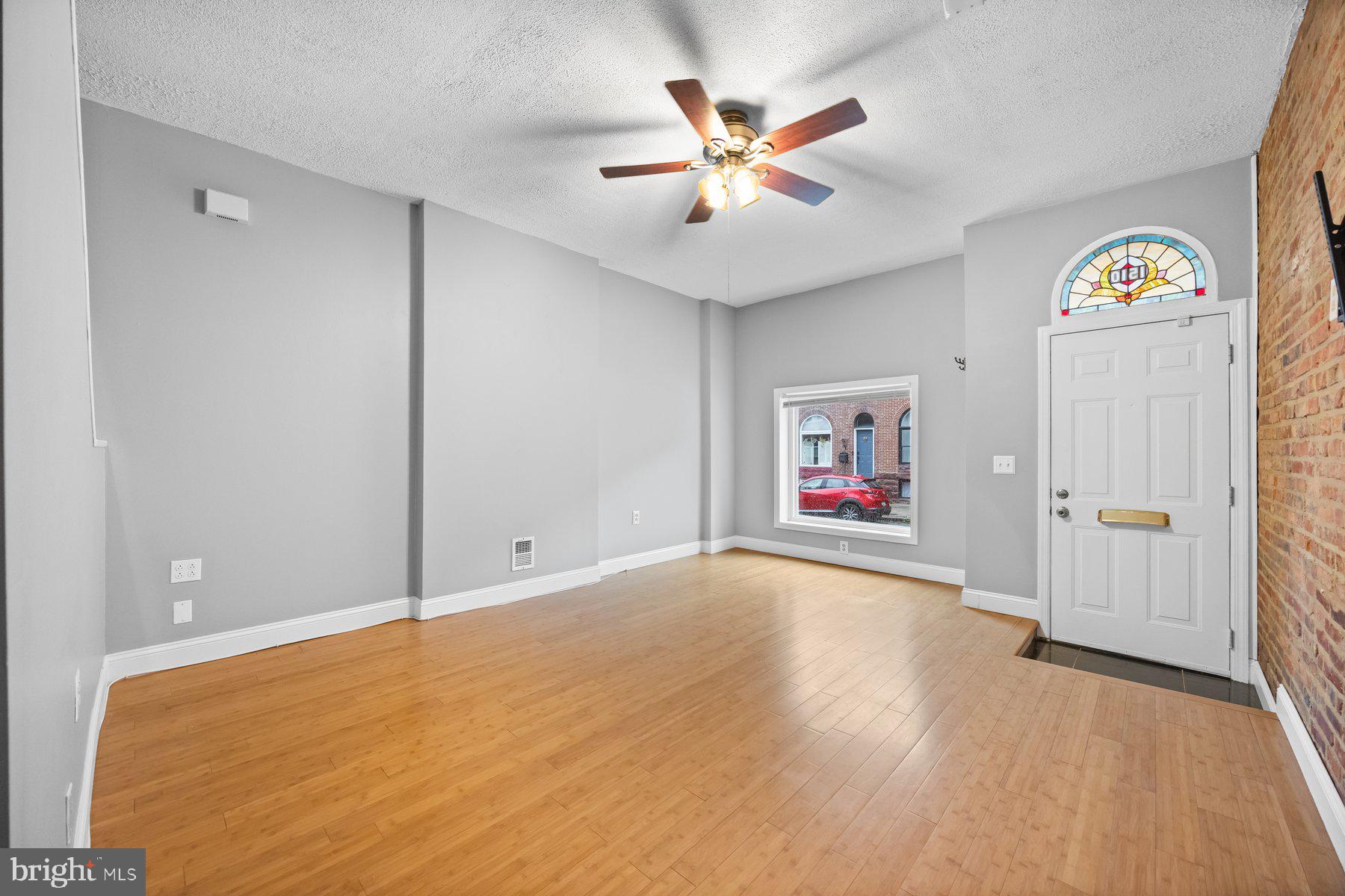 FEDERAL HILL HISTORIC DISTRICT - Residential Lease