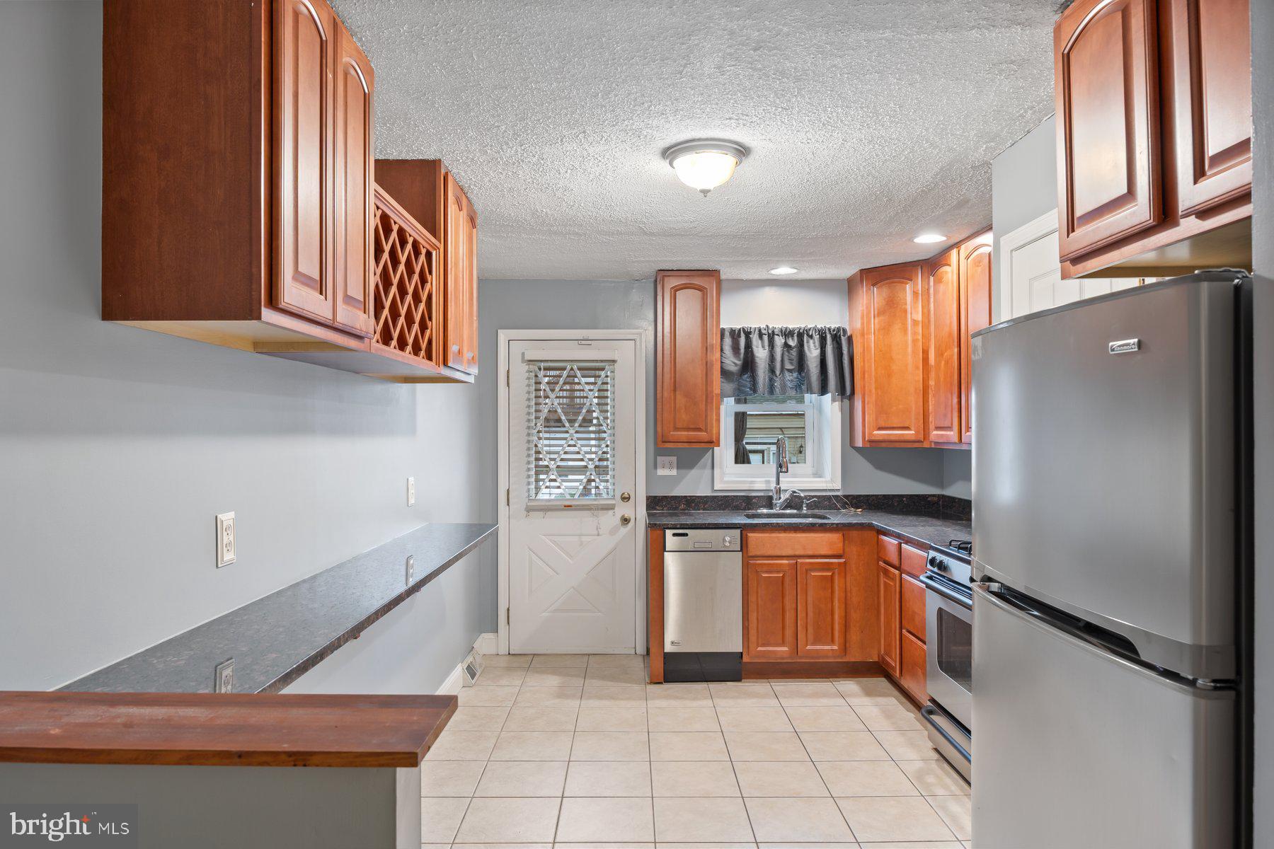 FEDERAL HILL HISTORIC DISTRICT - Residential Lease