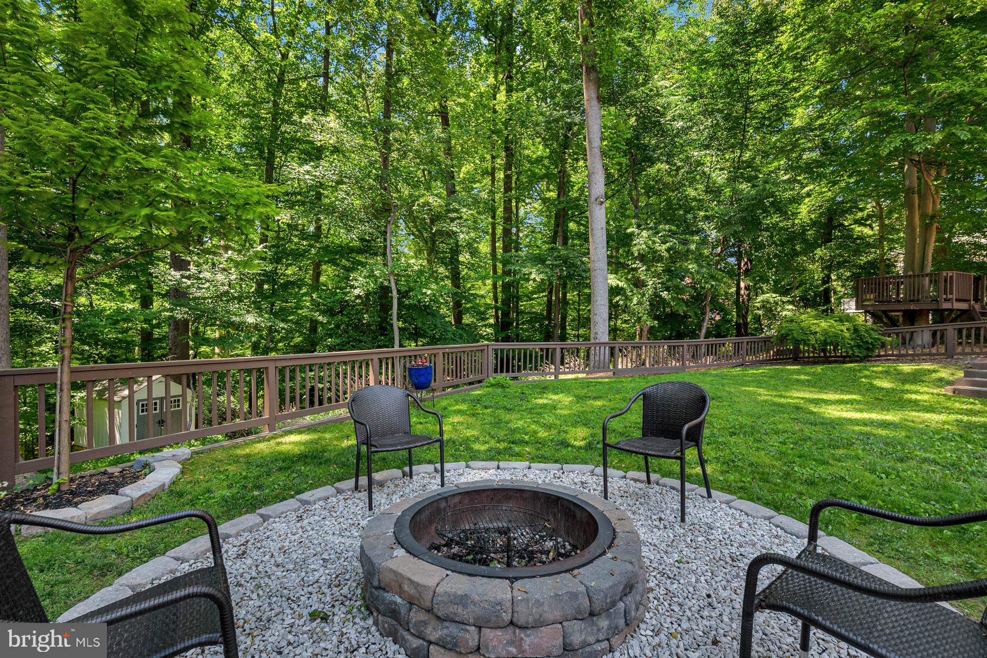 WINDSOR HILLS - Residential