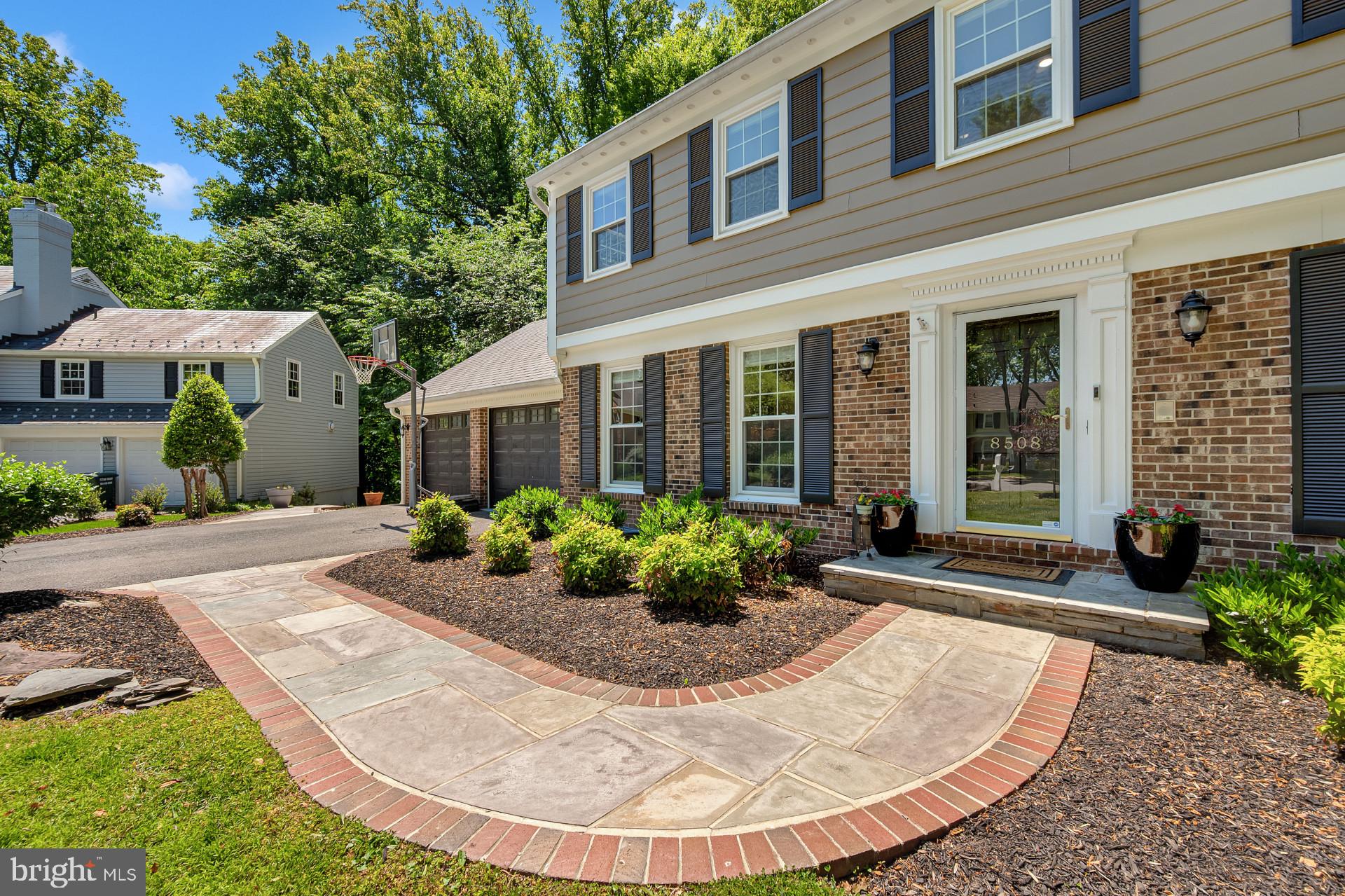 WINDSOR HILLS - Residential