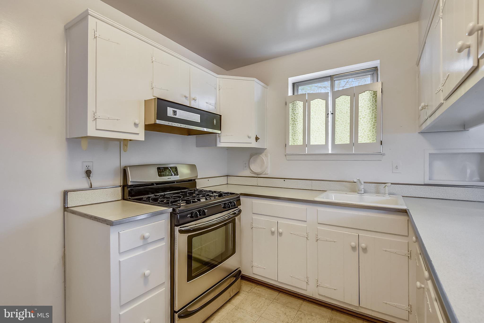 WEST SPRINGFIELD - Residential