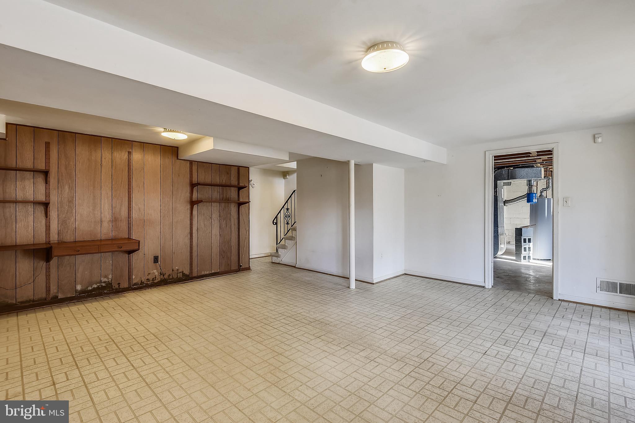 WEST SPRINGFIELD - Residential