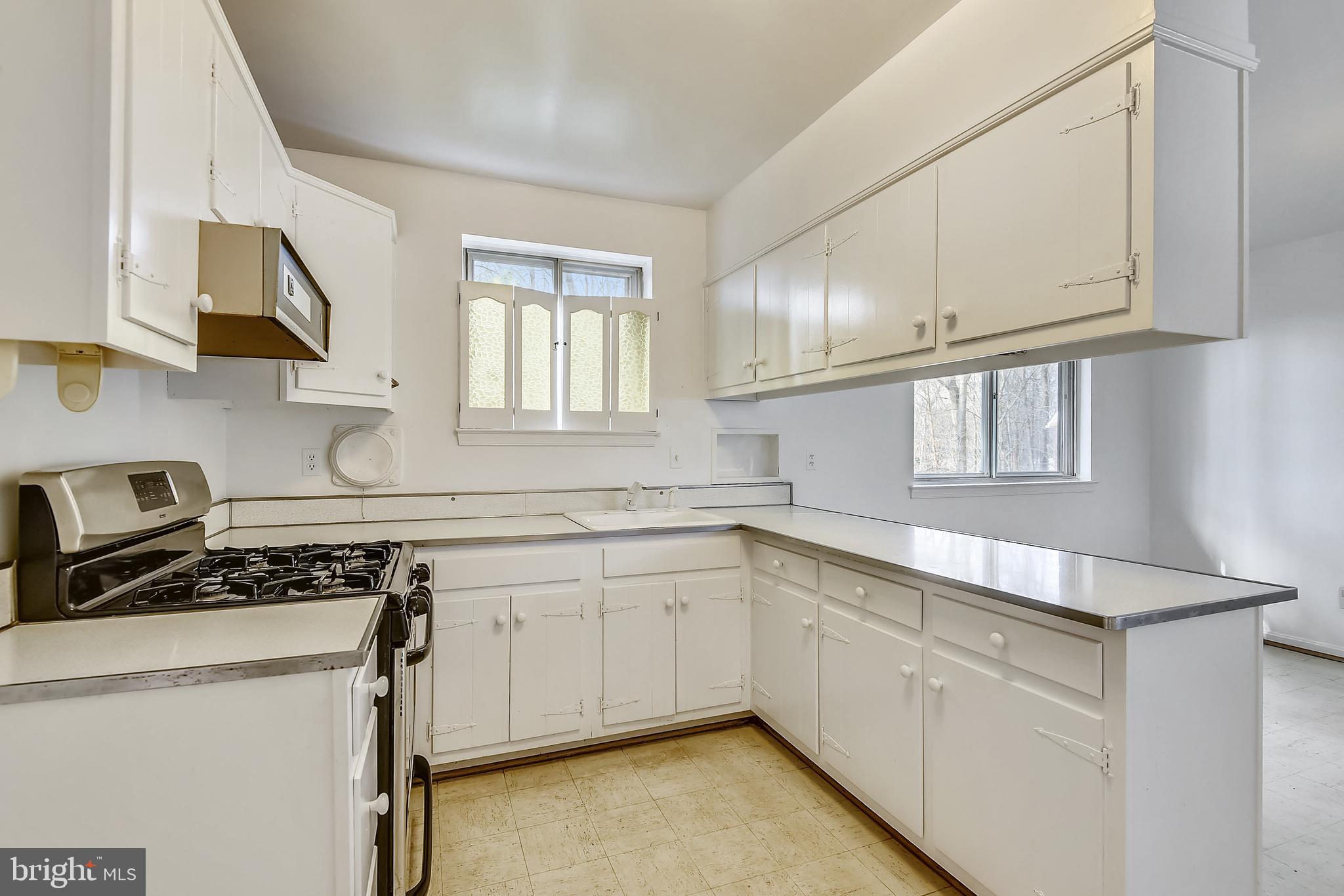 WEST SPRINGFIELD - Residential