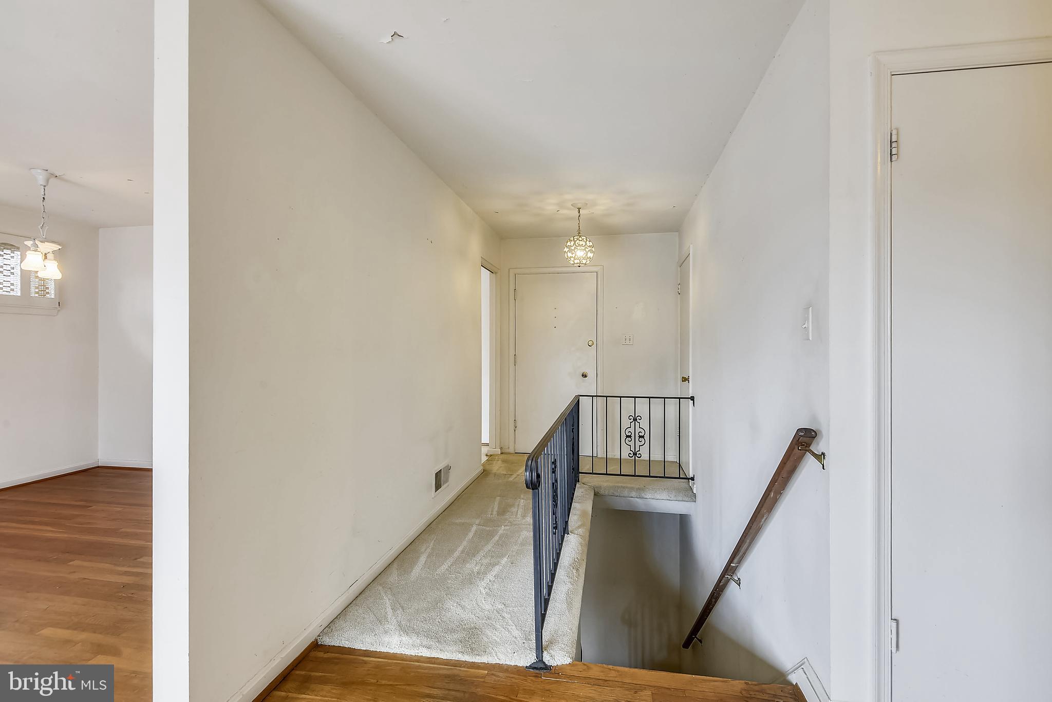 WEST SPRINGFIELD - Residential