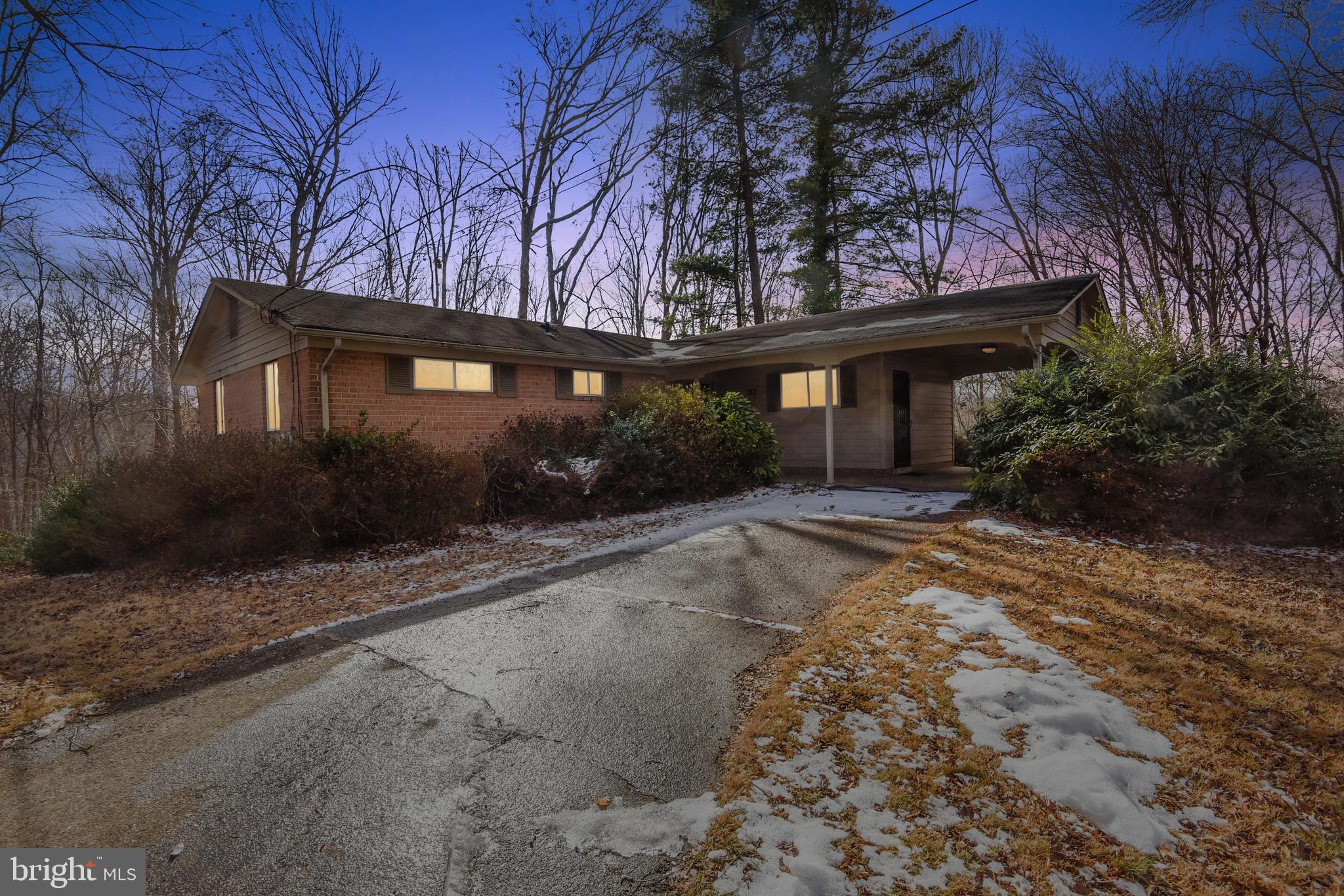 WEST SPRINGFIELD - Residential