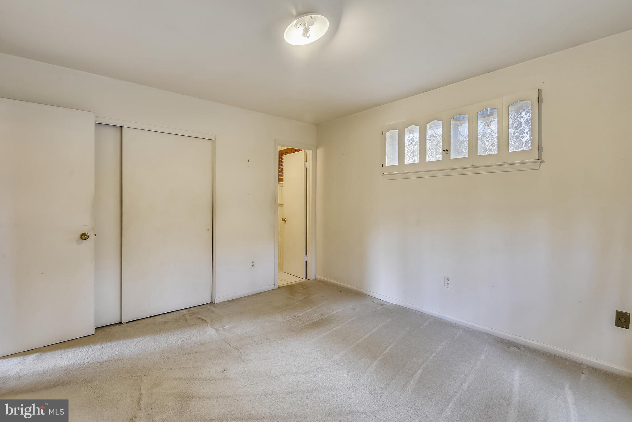 WEST SPRINGFIELD - Residential