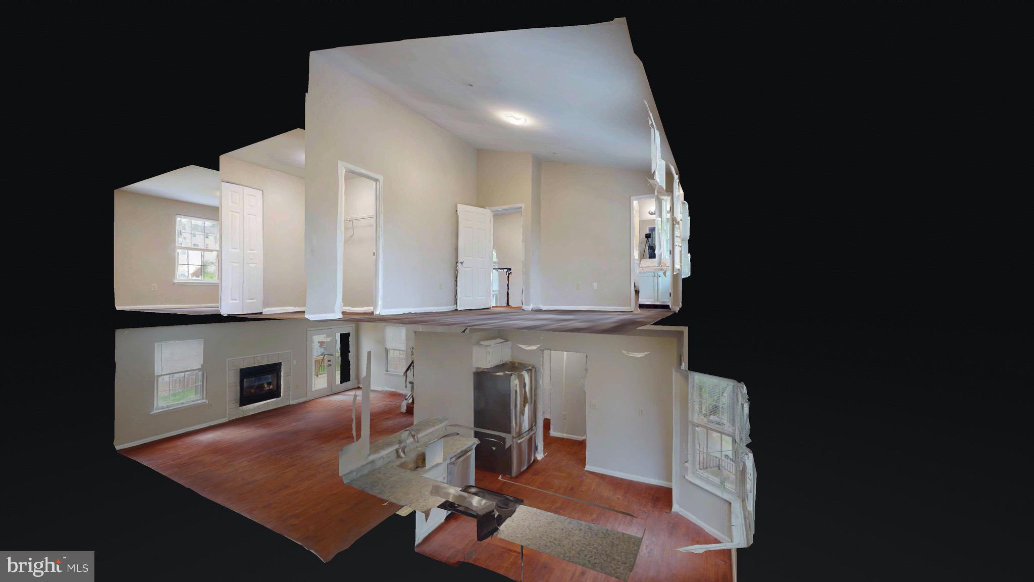 STONEHAVEN MEWS IN CROFTON VILLAGE - Residential