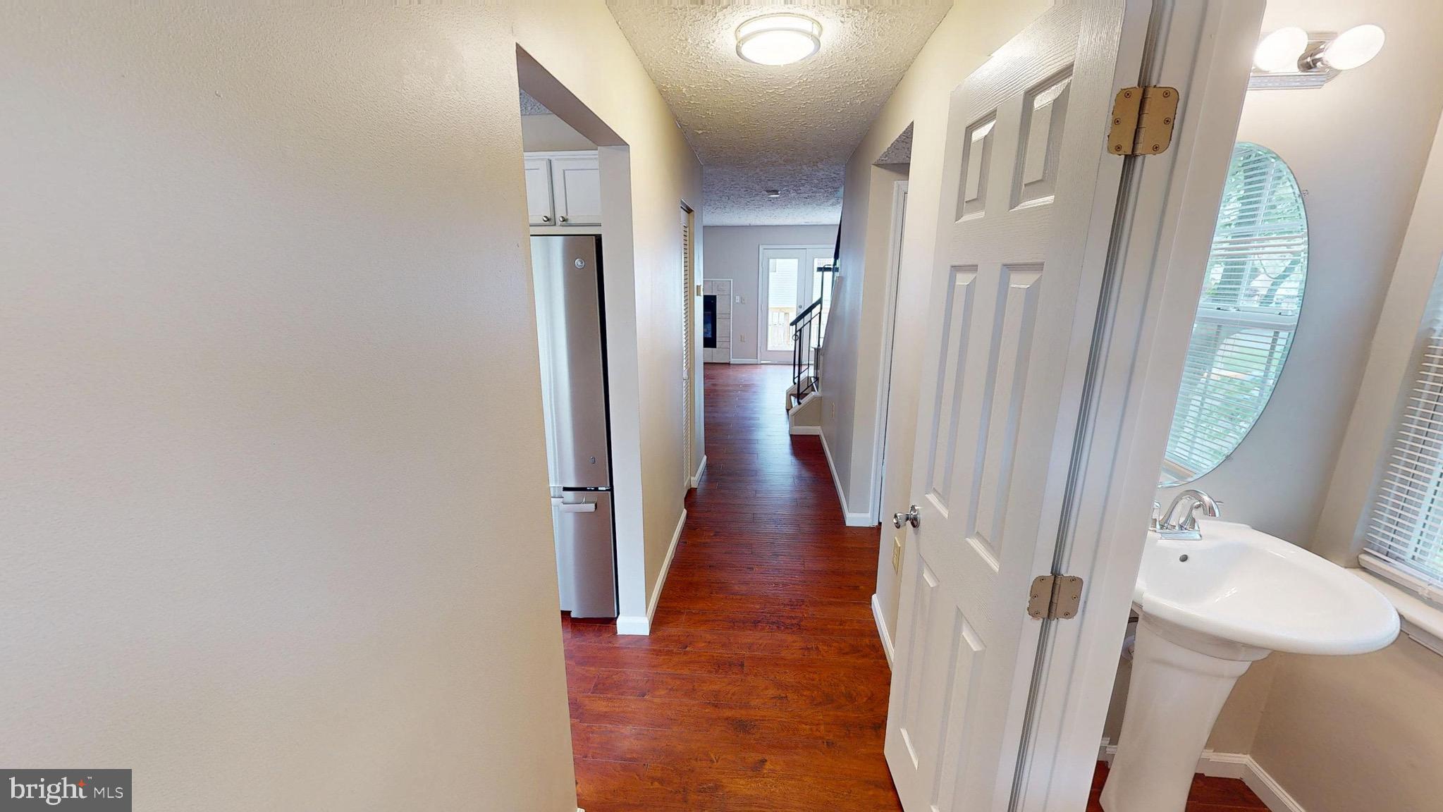 2475 WENTWORTH DRIVE