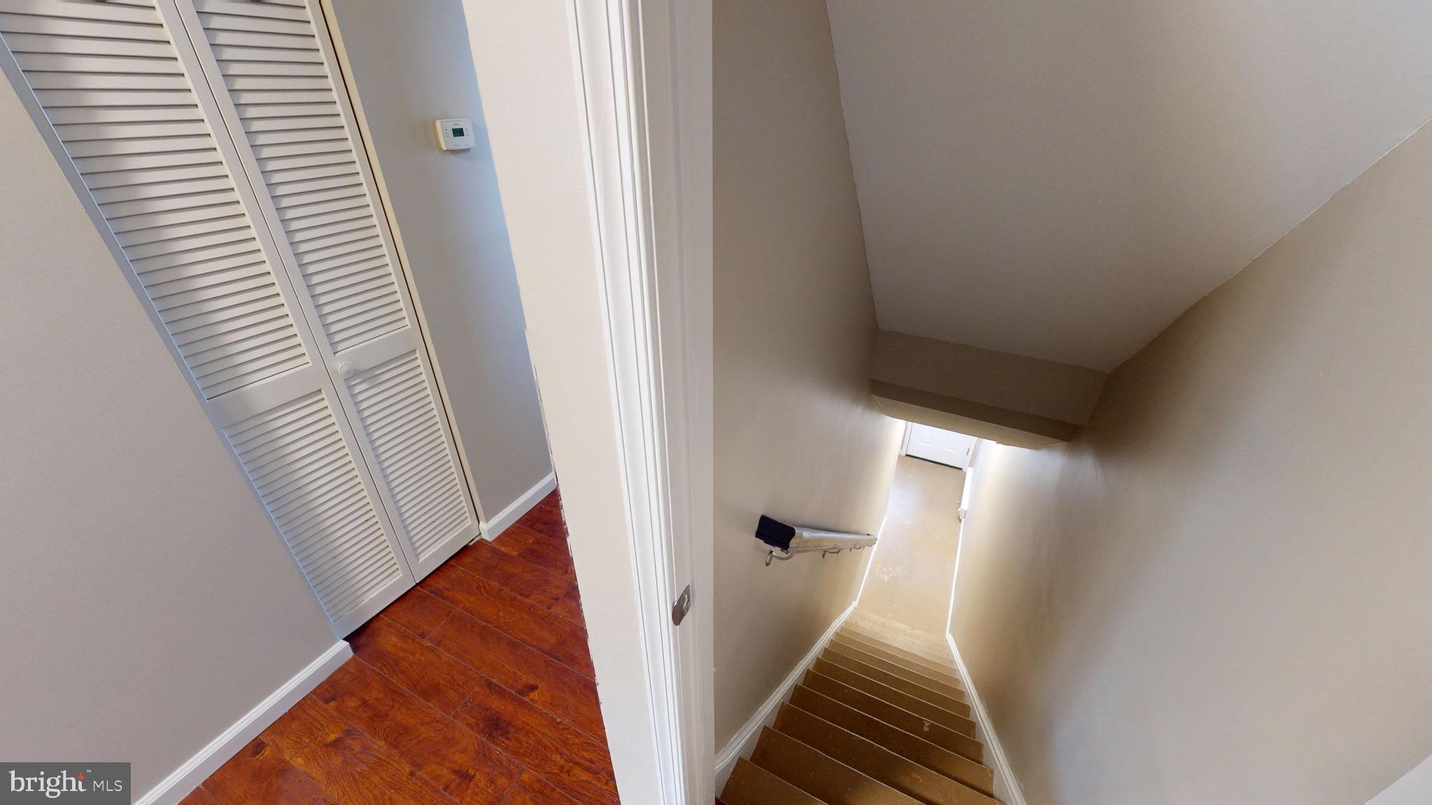 STONEHAVEN MEWS IN CROFTON VILLAGE - Residential