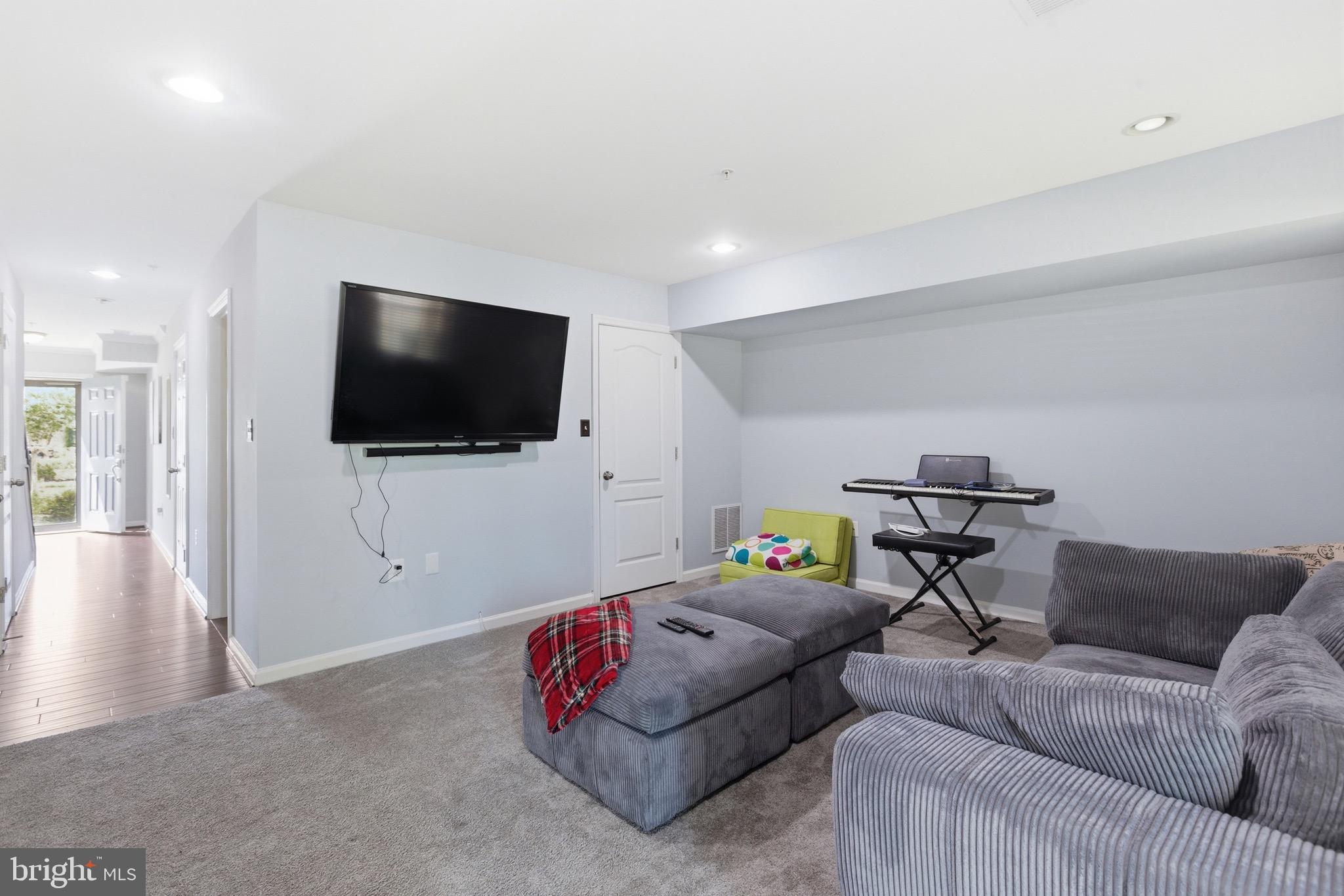 GLENEAGLES SOUTH - Residential