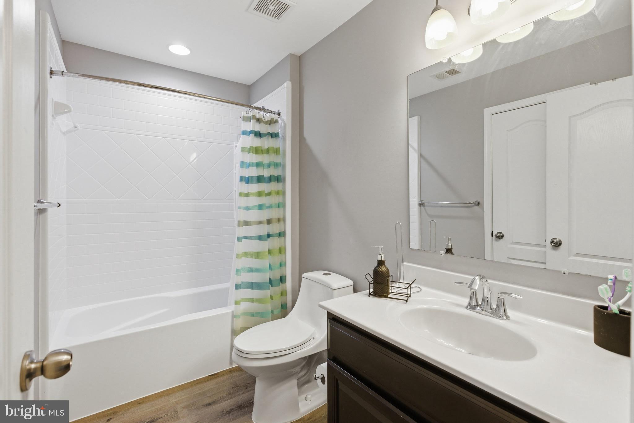 GLENEAGLES SOUTH - Residential