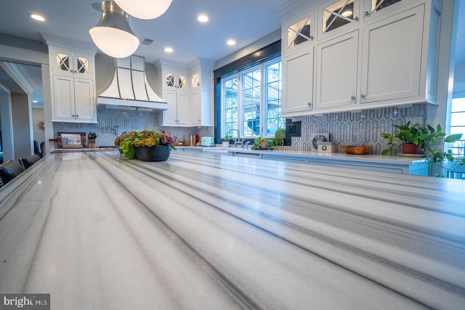 AVONWOOD - Residential