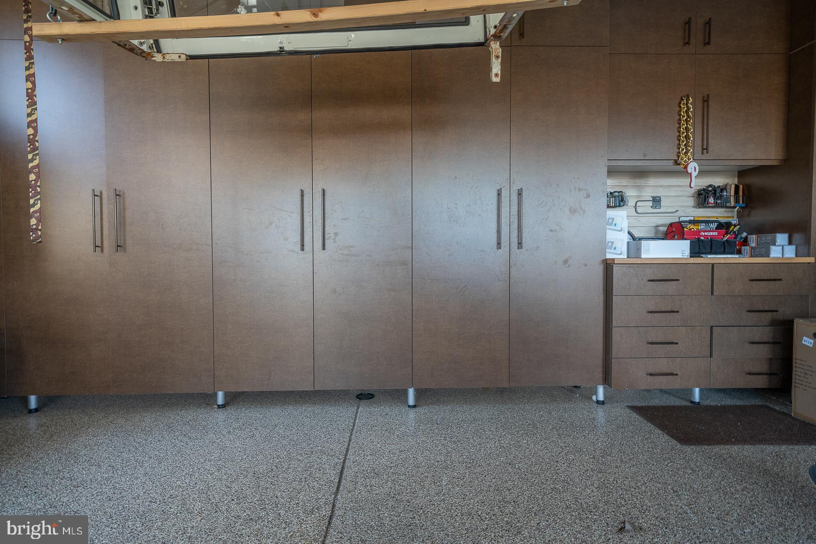 AVONWOOD - Residential