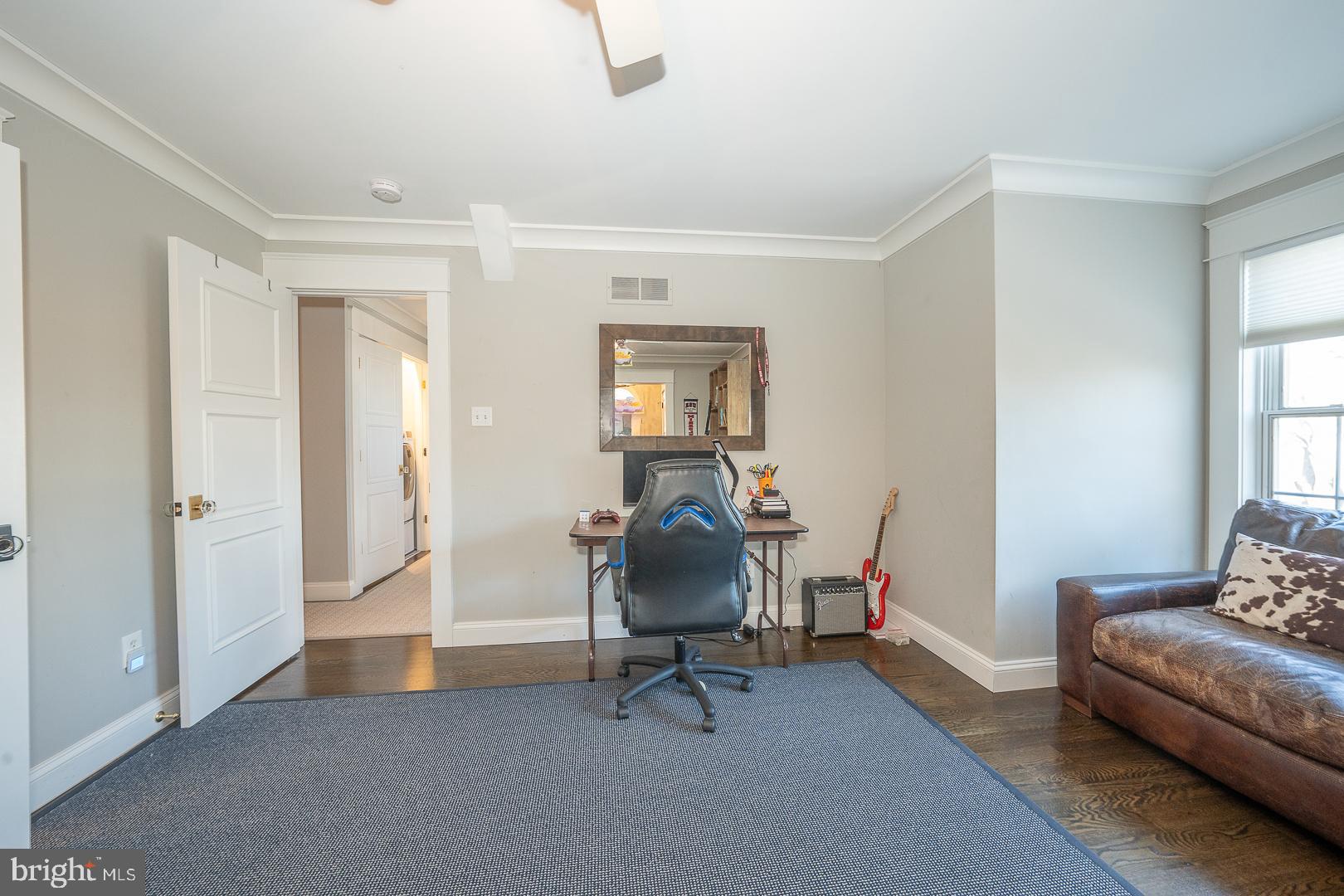 AVONWOOD - Residential