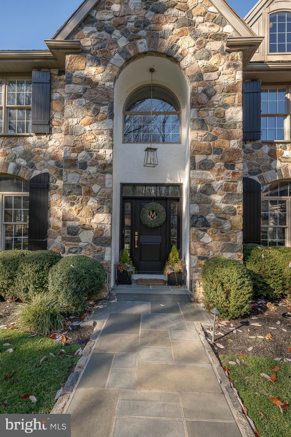 AVONWOOD - Residential