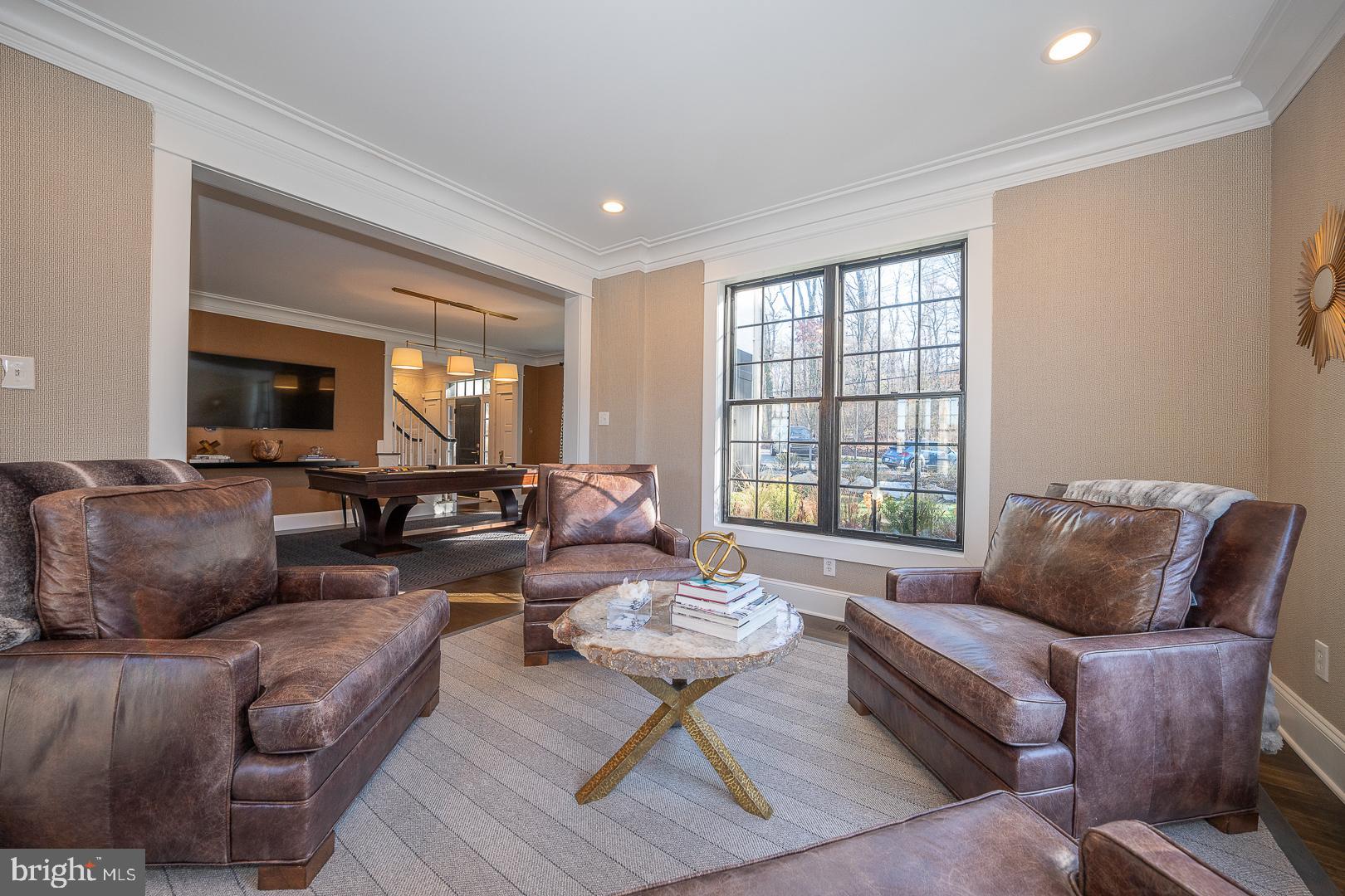 AVONWOOD - Residential