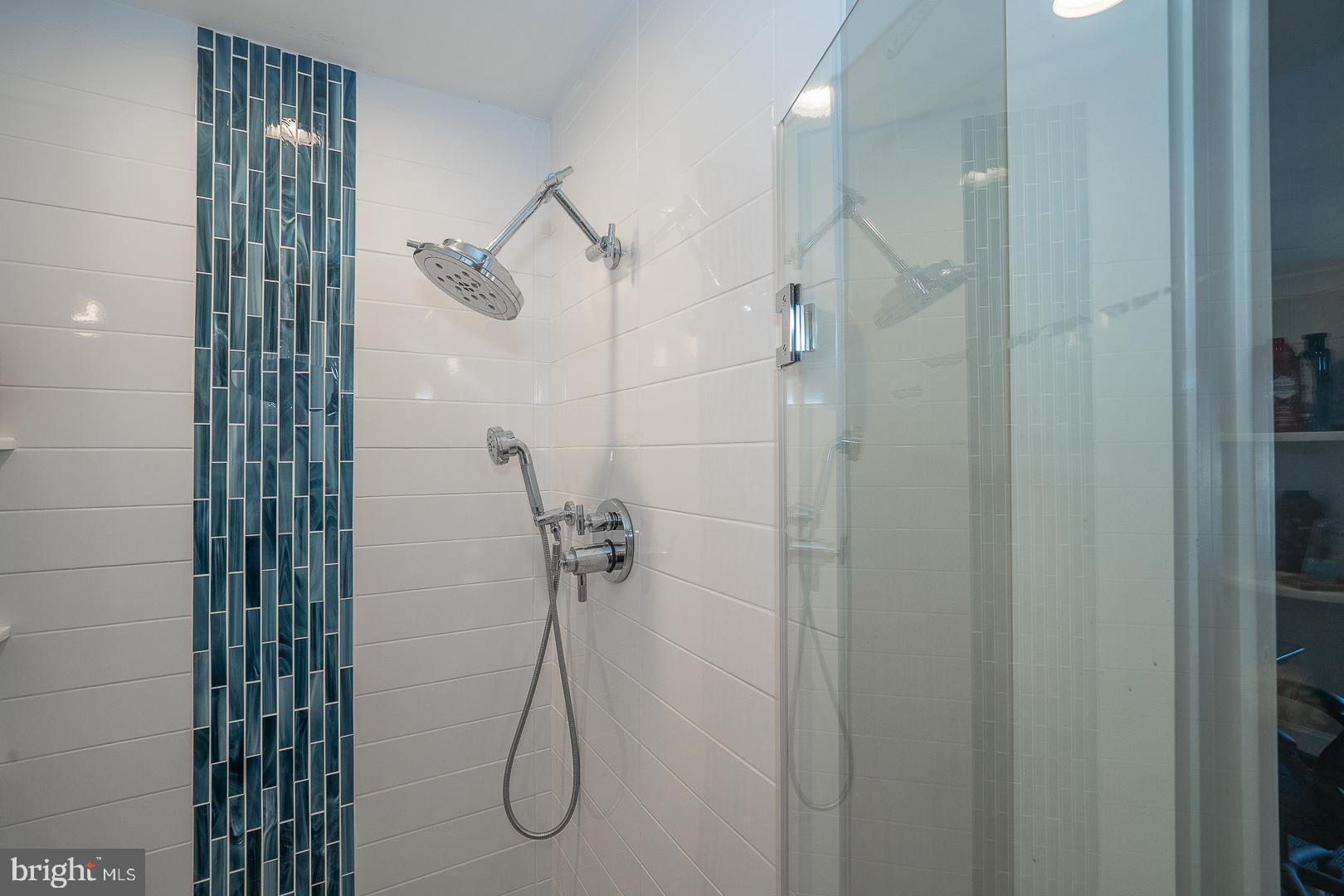 AVONWOOD - Residential