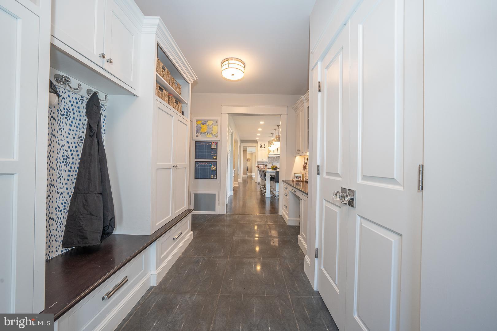 AVONWOOD - Residential