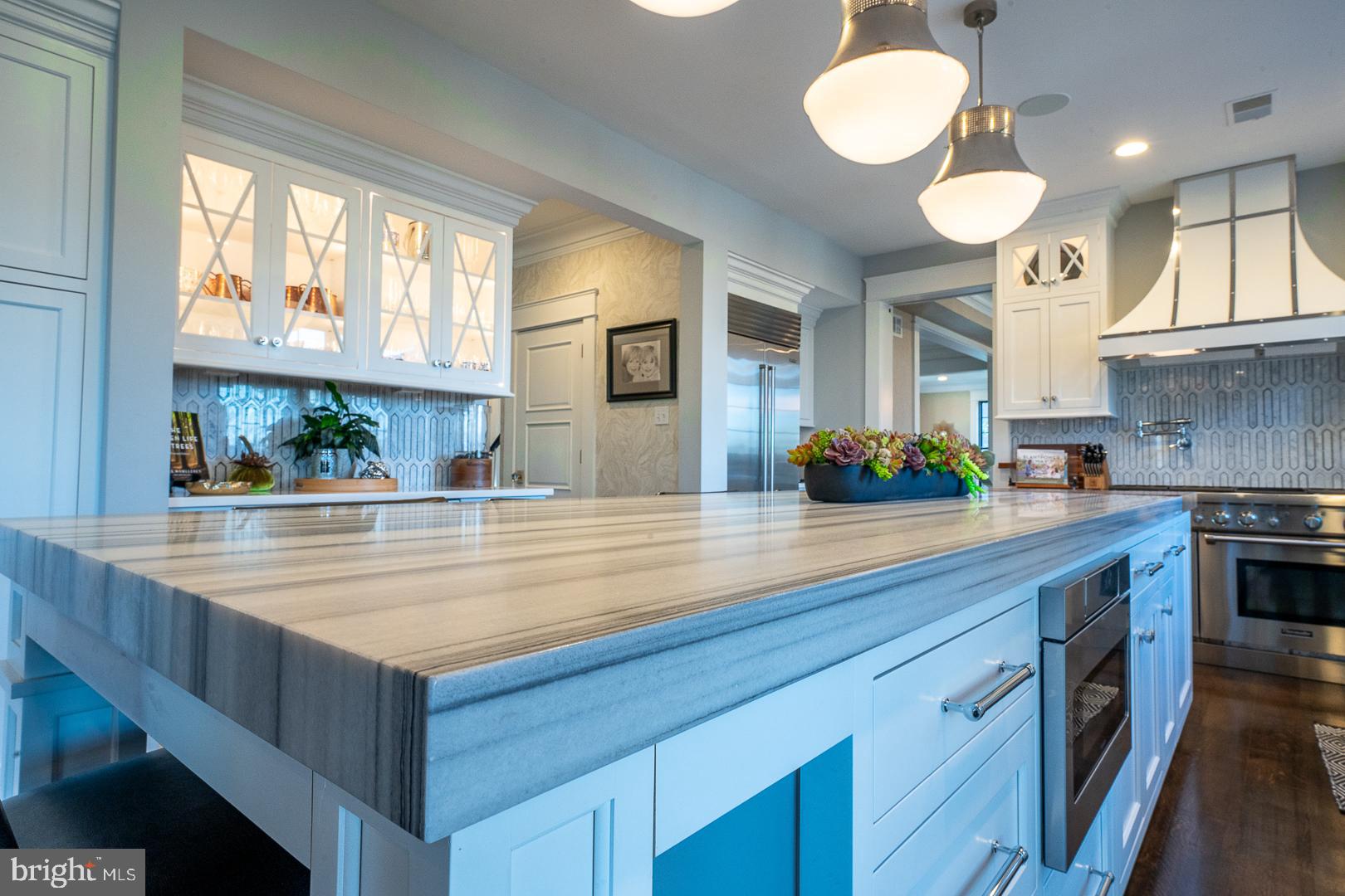 AVONWOOD - Residential