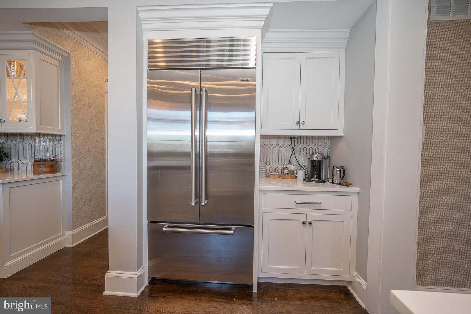 AVONWOOD - Residential