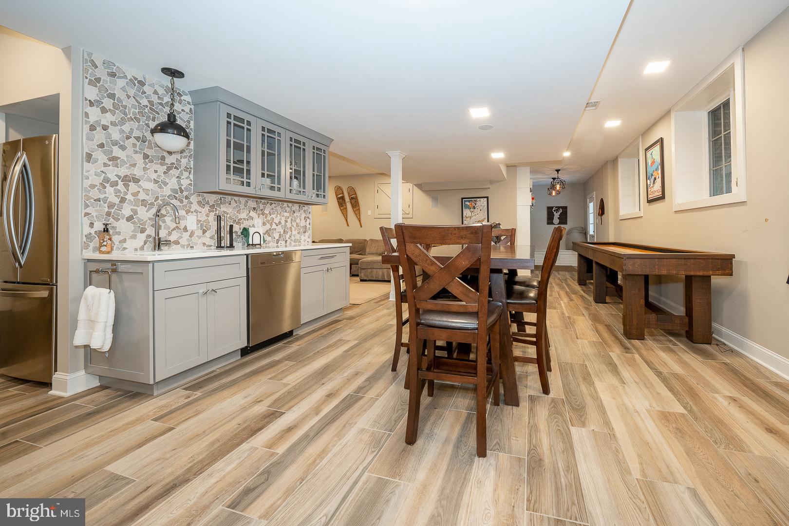 AVONWOOD - Residential