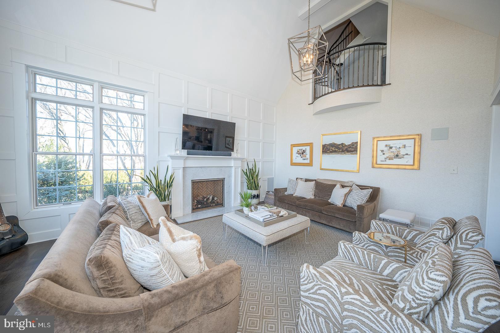 AVONWOOD - Residential