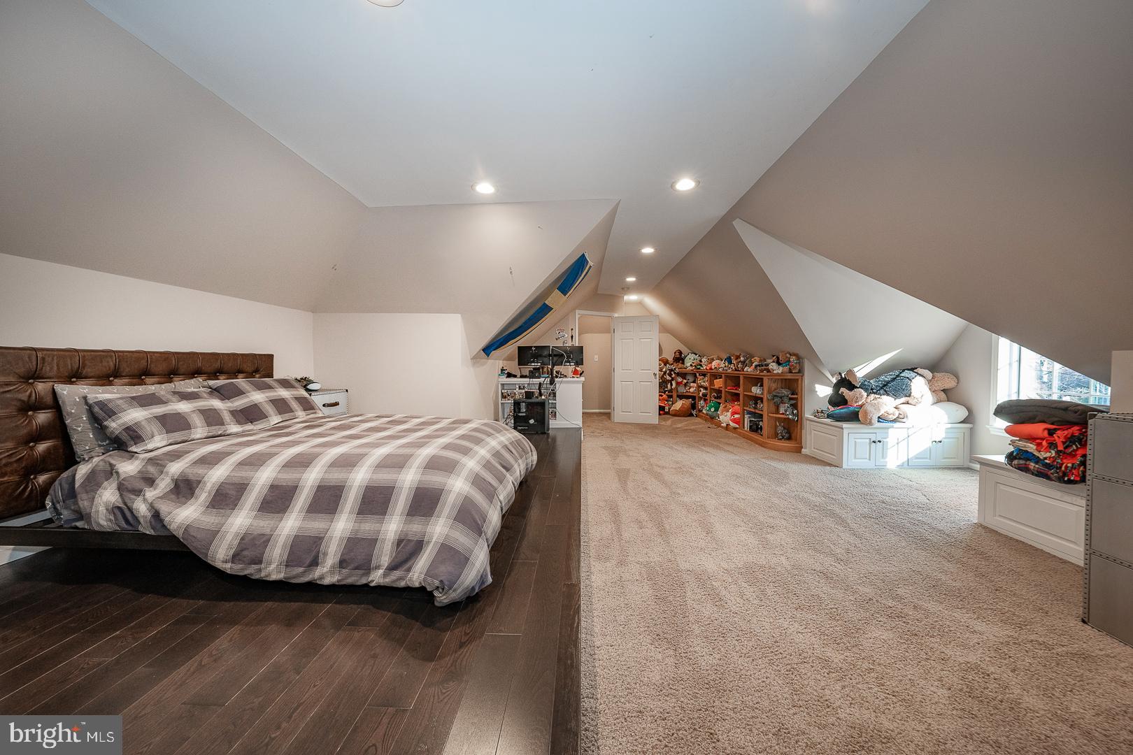 AVONWOOD - Residential