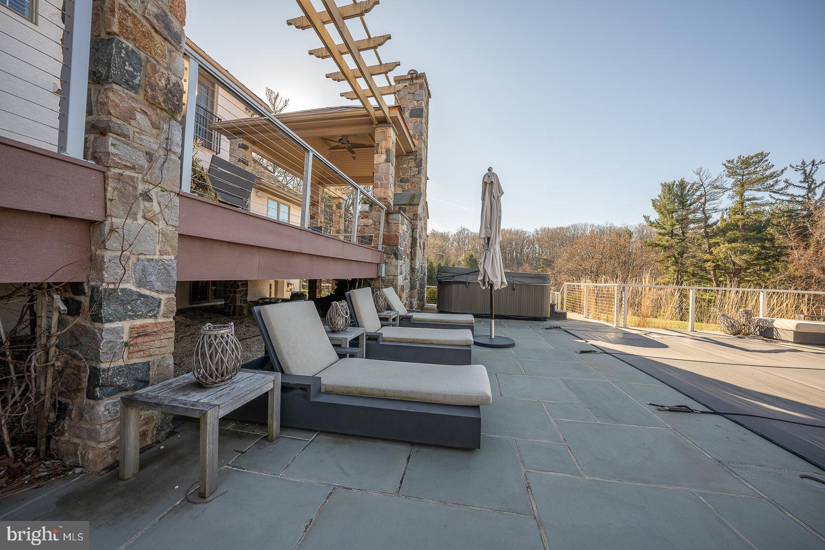 AVONWOOD - Residential